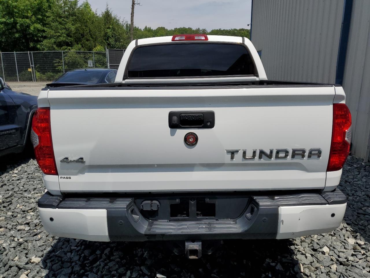 5TFHY5F18JX712080 2018 Toyota Tundra Crewmax Limited