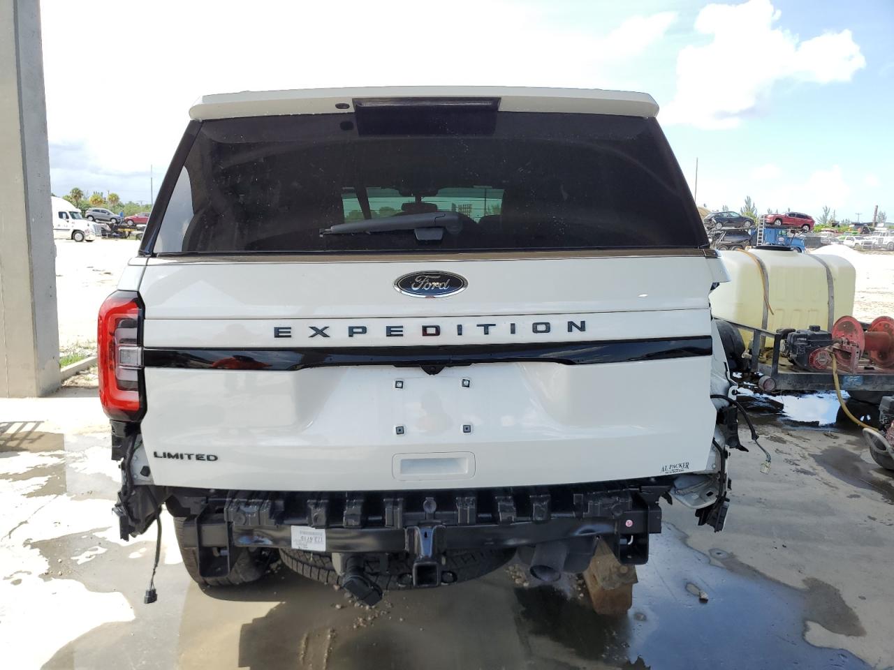 1FMJU2A86PEA53643 Ford Expedition  6