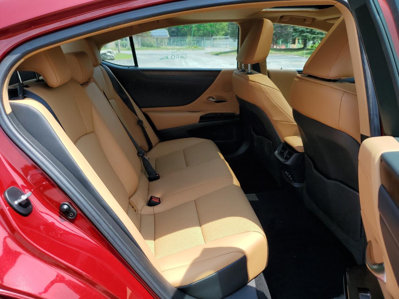 2022 Lexus Es 350 Base VIN: 58ADZ1B18NU128414 Lot: 63875994