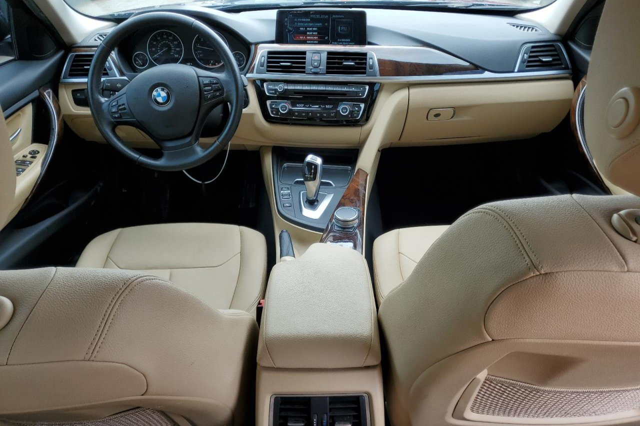 WBA8E5G36HNU44139 2017 BMW 320 Xi