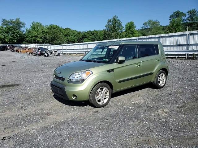 2011 Kia Soul + VIN: KNDJT2A23B7214627 Lot: 64001164