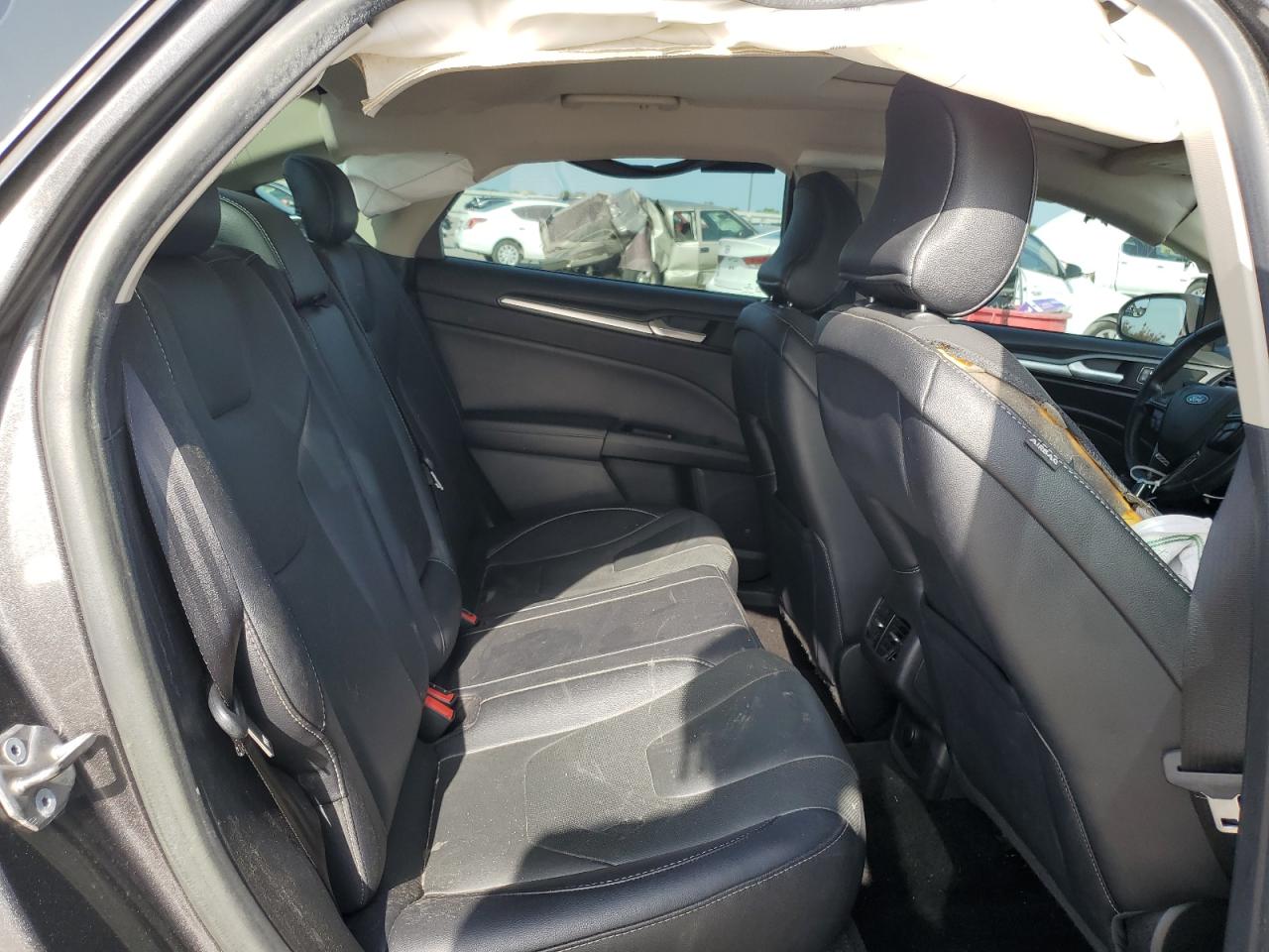 2018 Ford Fusion Titanium/Platinum VIN: 3FA6P0D90JR188637 Lot: 63057274