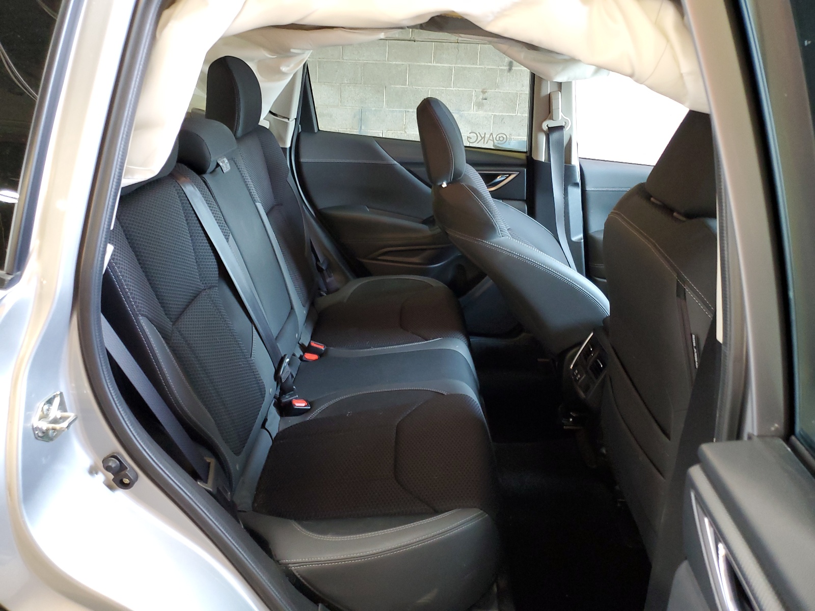 JF2SKAGC6KH412082 2019 Subaru Forester Premium