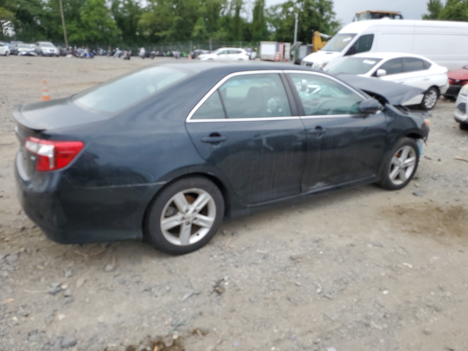 2014 Toyota Camry L vin: 4T1BF1FK4EU363676