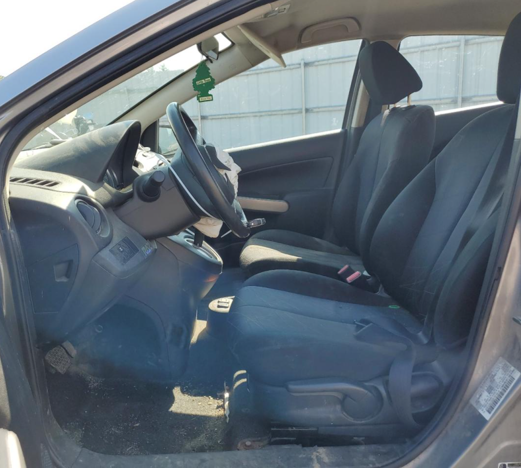 JM1DE1KZ4E0183222 2014 Mazda Mazda2 Sport