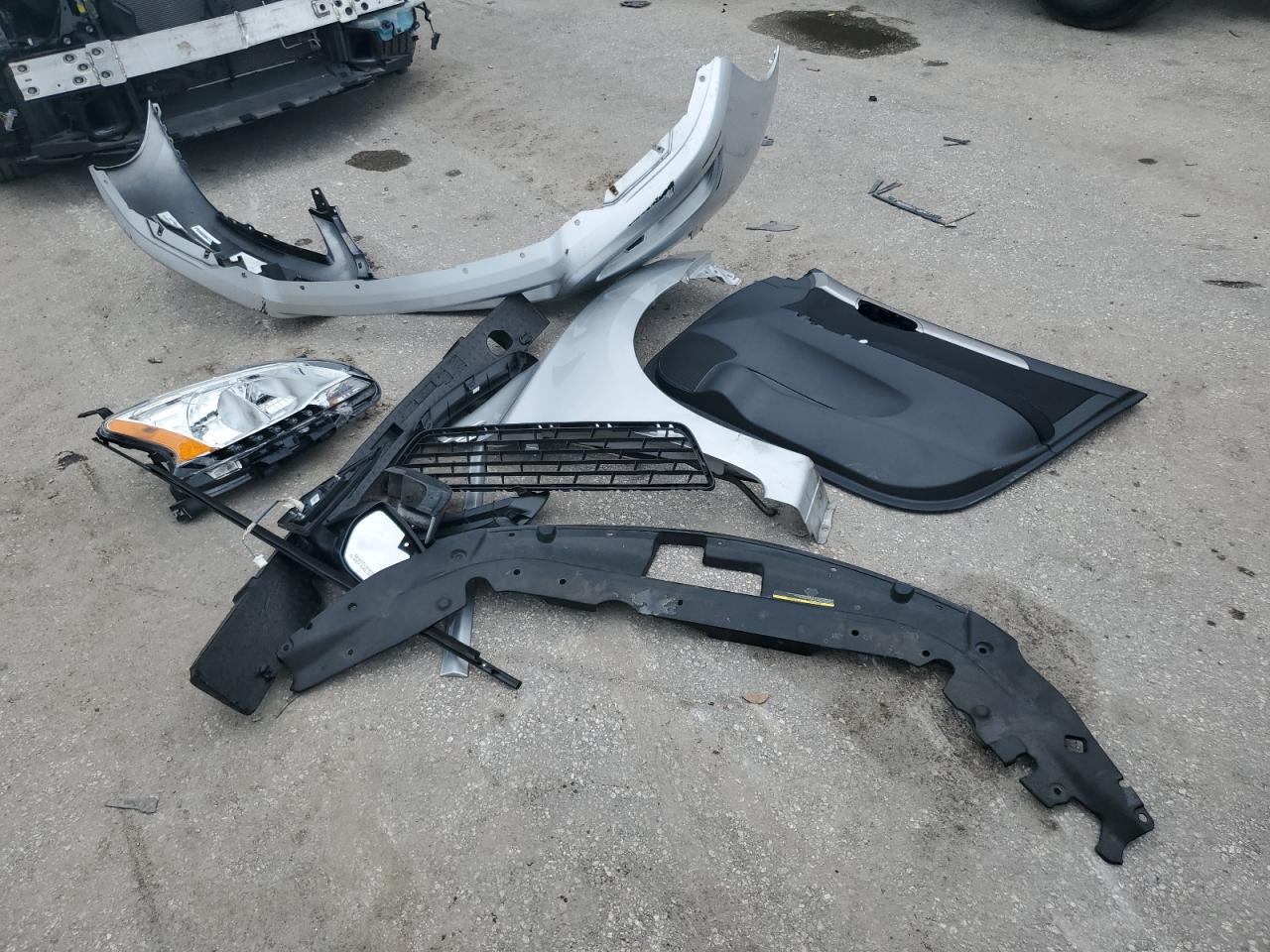 2014 Nissan Sentra - Image 12