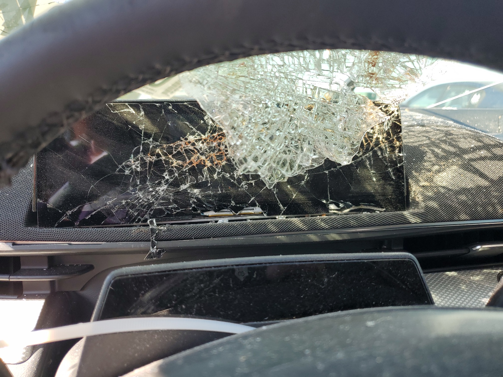 3FMTK2SU6NMA43177 2022 Ford Mustang Mach-E California Route 1