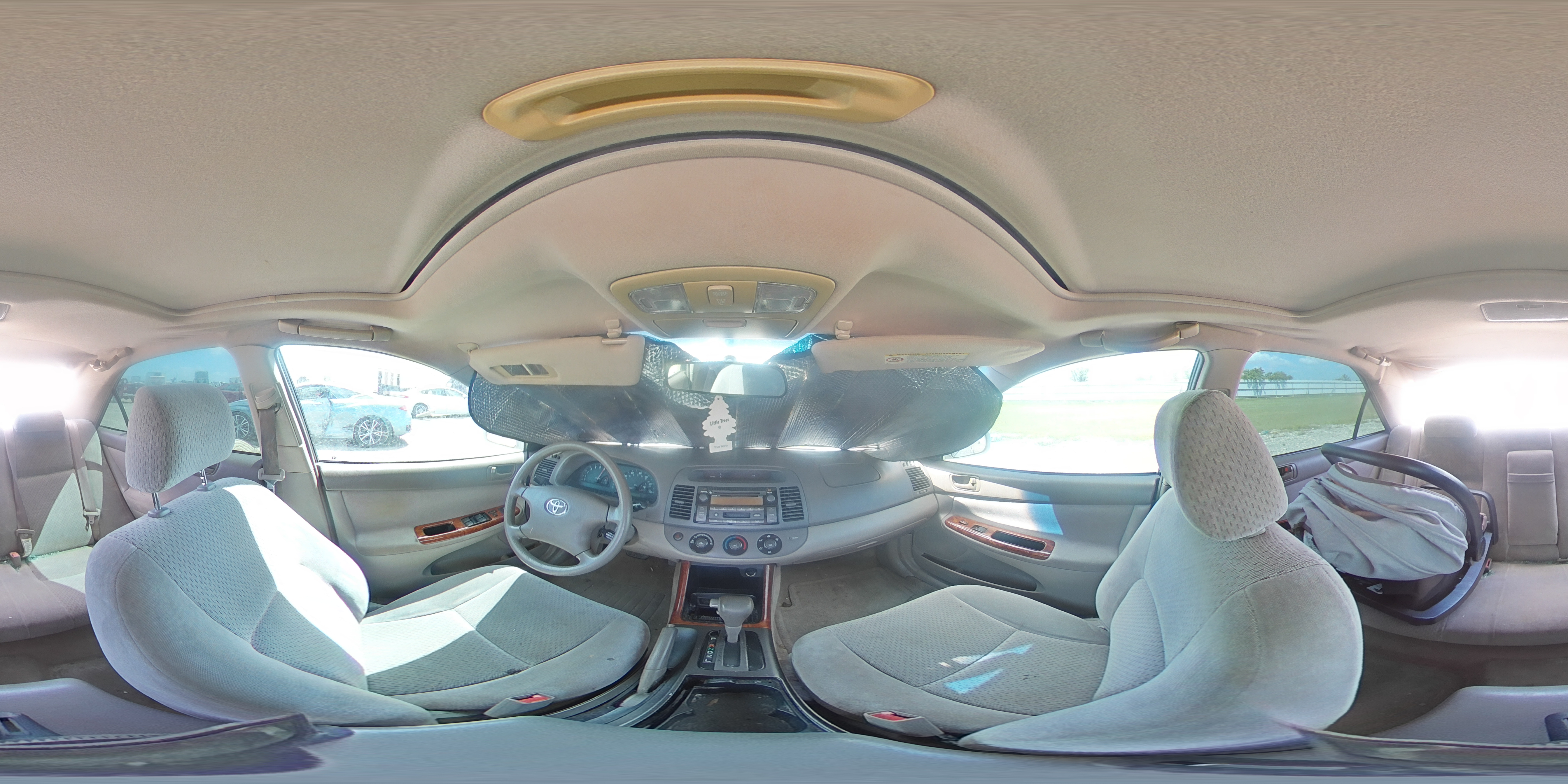 2003 Toyota Camry Le VIN: 4T1BF32K93U037709 Lot: 61458454