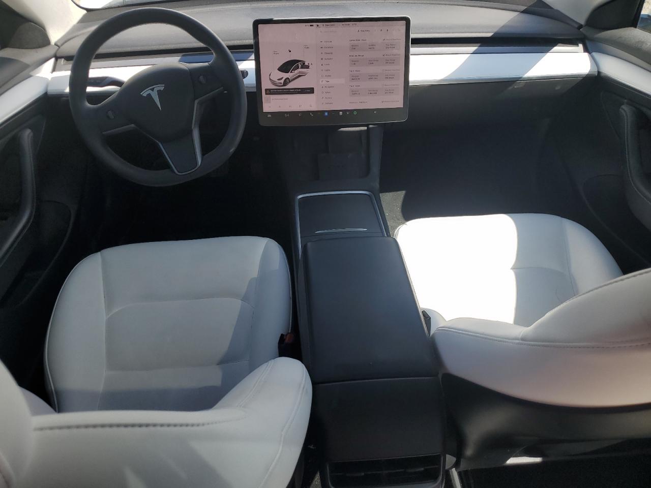 5YJ3E1EB6NF111210 2022 Tesla Model 3