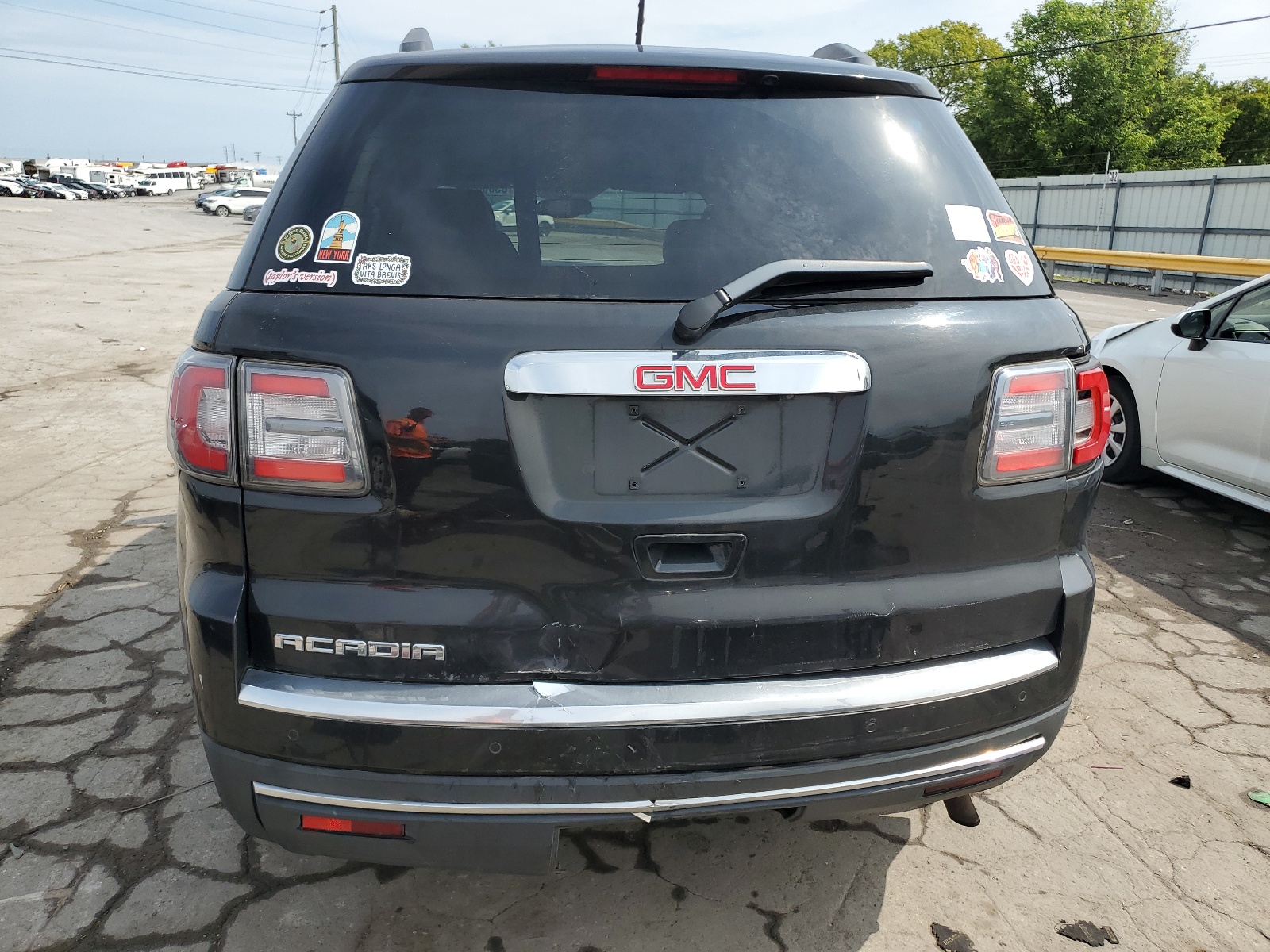 1GKKRRKD6FJ203288 2015 GMC Acadia Slt-1