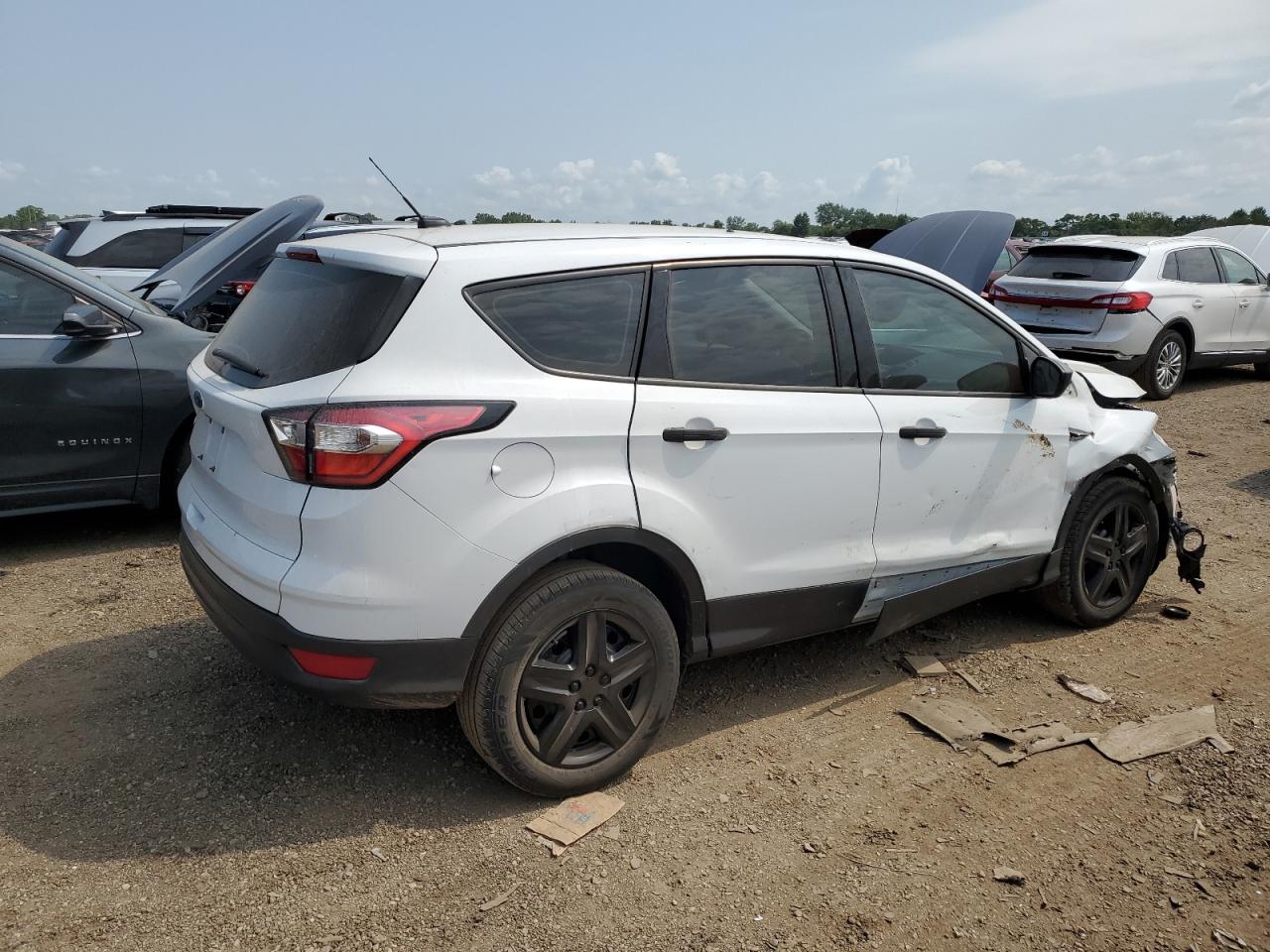 2017 Ford Escape - Image 3