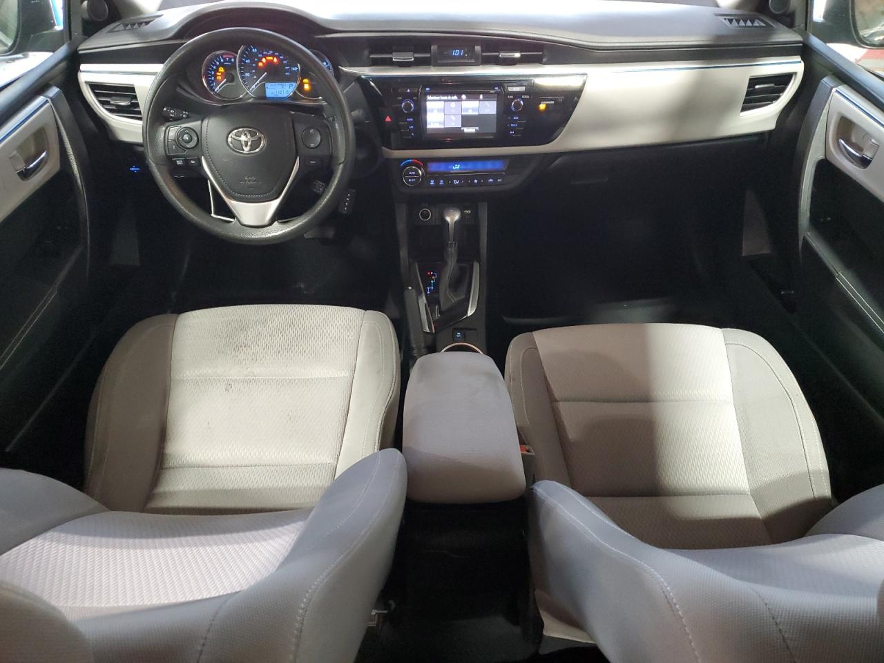 2015 Toyota Corolla L VIN: 5YFBURHE1FP248175 Lot: 64011054