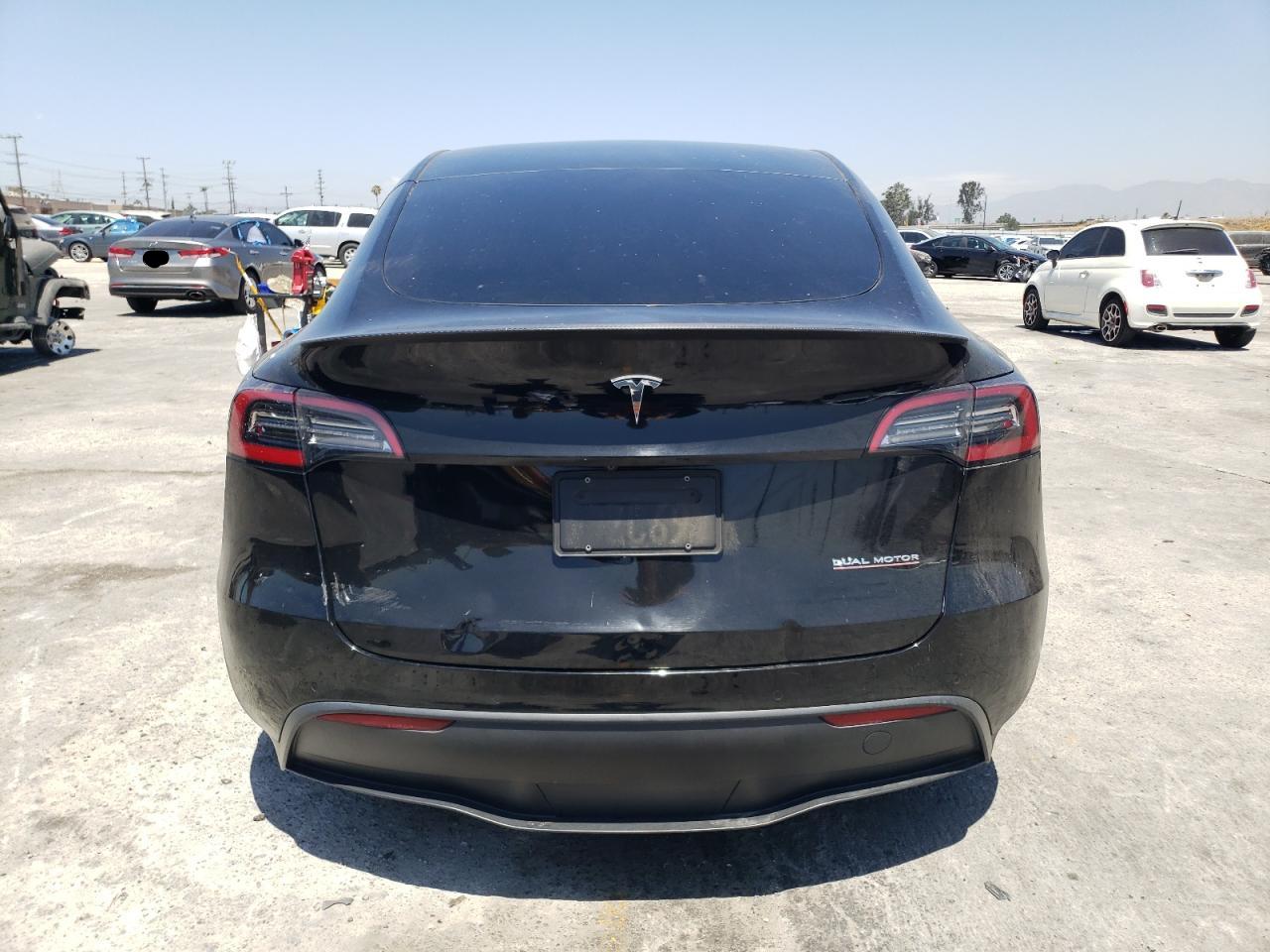 2022 Tesla Model Y VIN: 7SAYGDEF7NF485011 Lot: 64016604