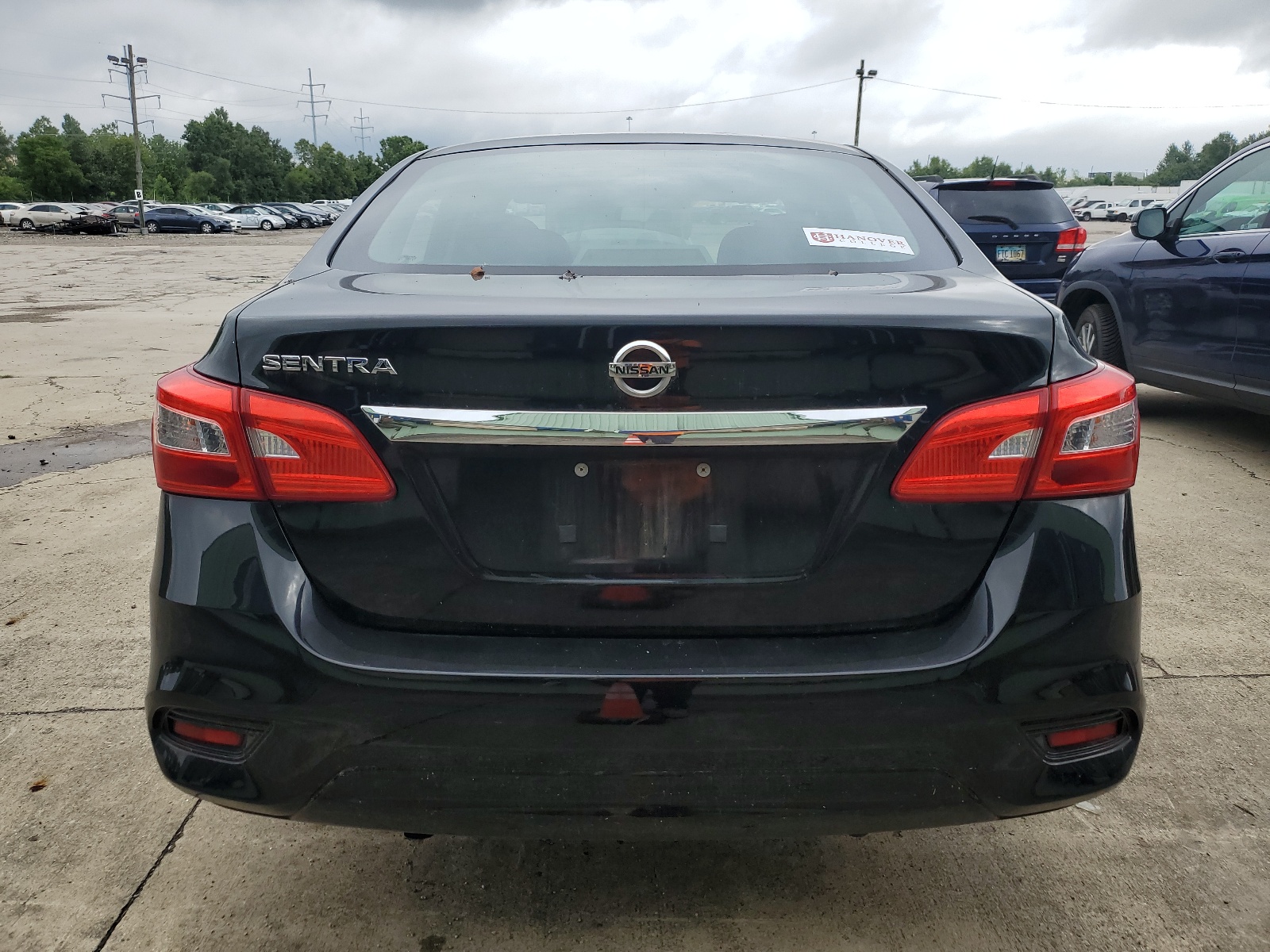 2018 Nissan Sentra S vin: 3N1AB7AP1JY221314