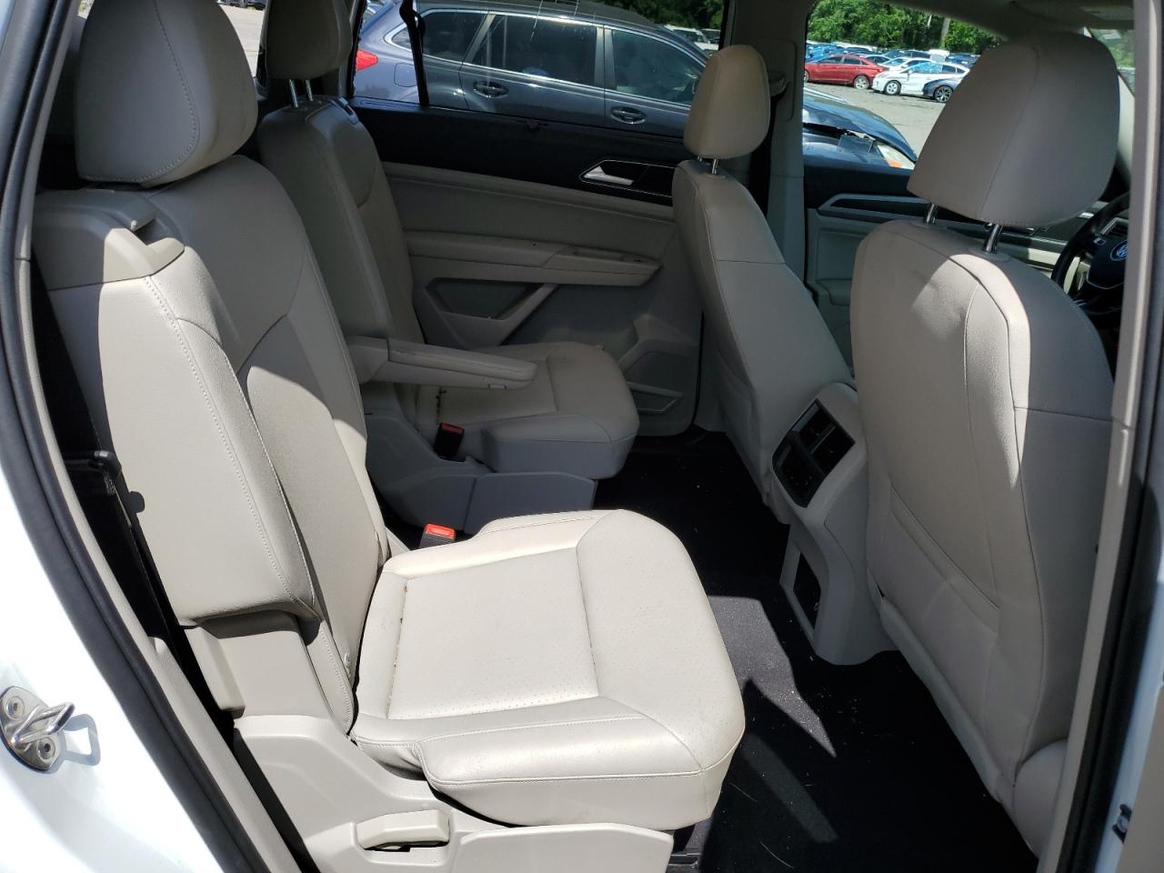 2019 Volkswagen Atlas Se VIN: 1V2UR2CA1KC610528 Lot: 62984904