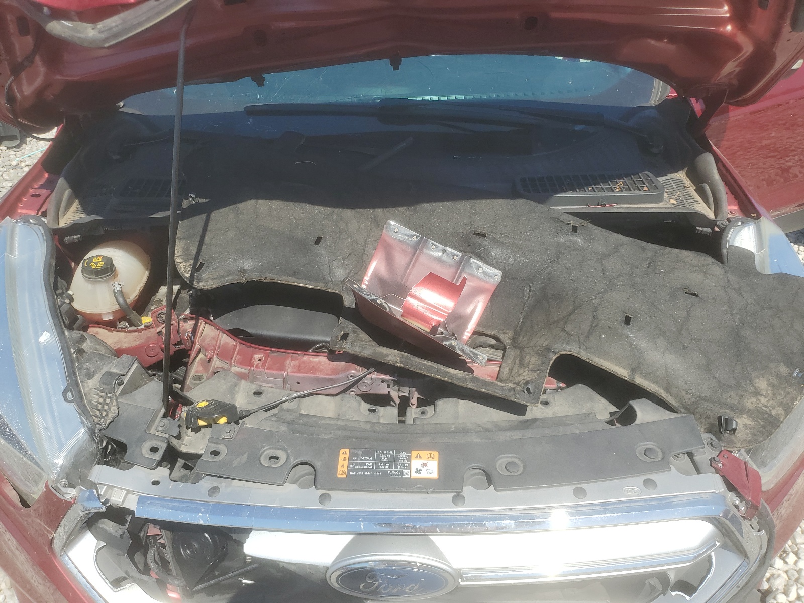 1FMCU0J96HUE43428 2017 Ford Escape Titanium