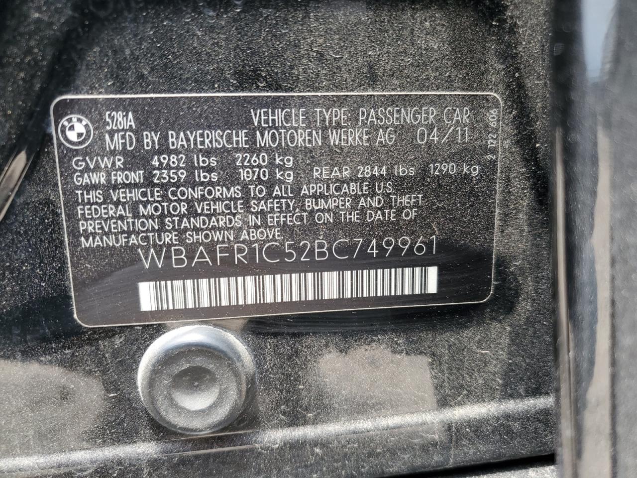 2011 BMW 528 I VIN: WBAFR1C52BC749961 Lot: 62716904