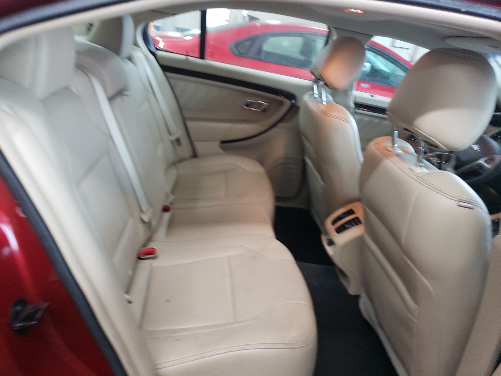 1FAHP2F80FG181503 2015 Ford Taurus Limited