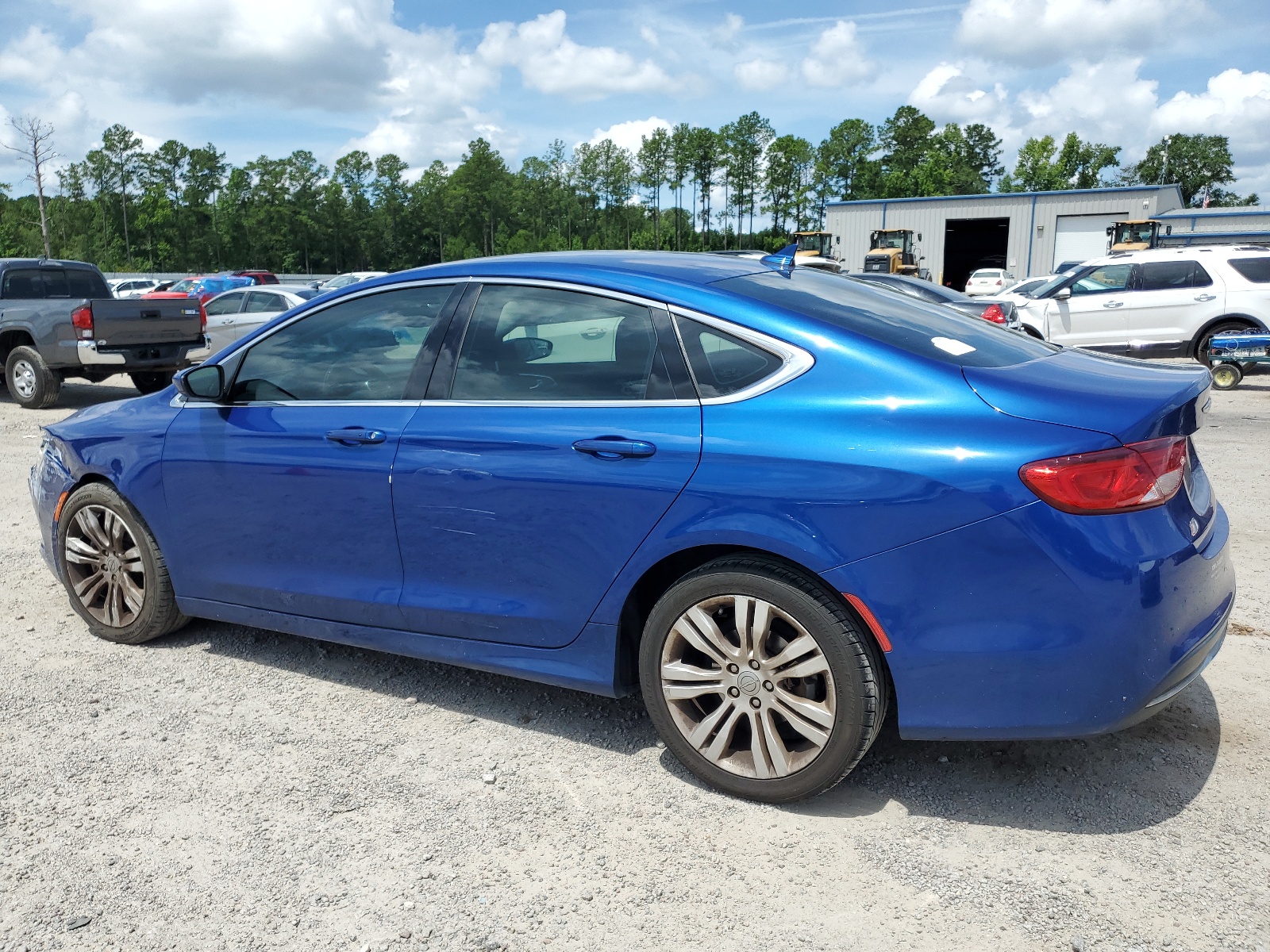 1C3CCCAB6FN753120 2015 Chrysler 200 Limited