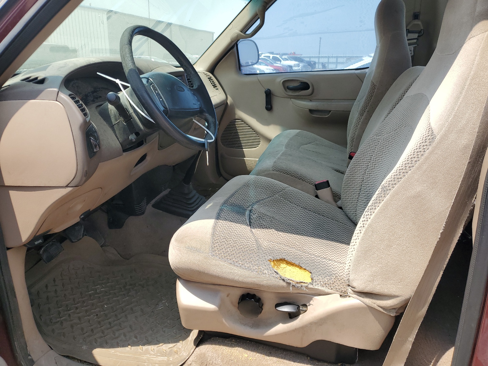 1FTZF0729XKA30884 1999 Ford F150