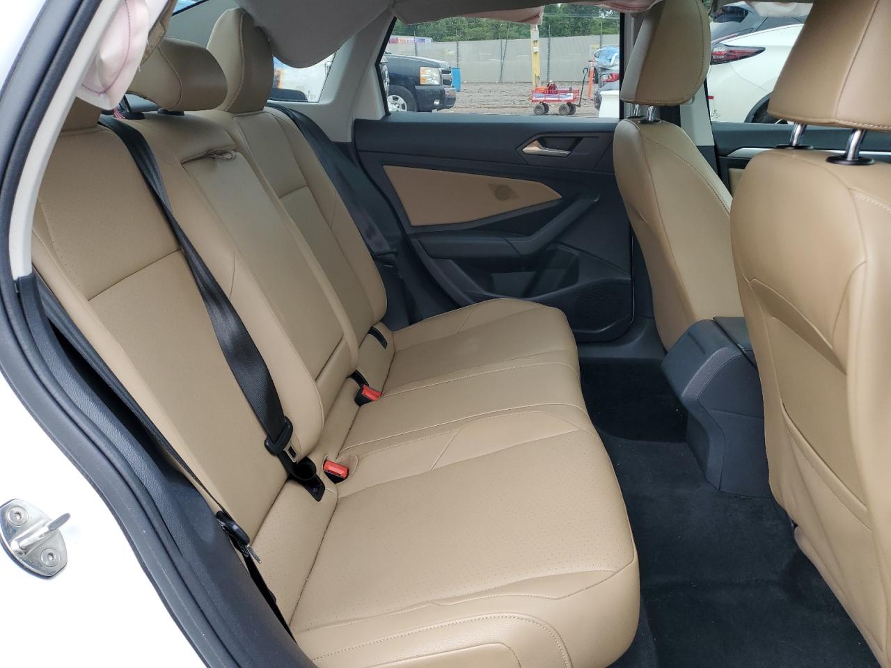 2019 Volkswagen Jetta - Image 10