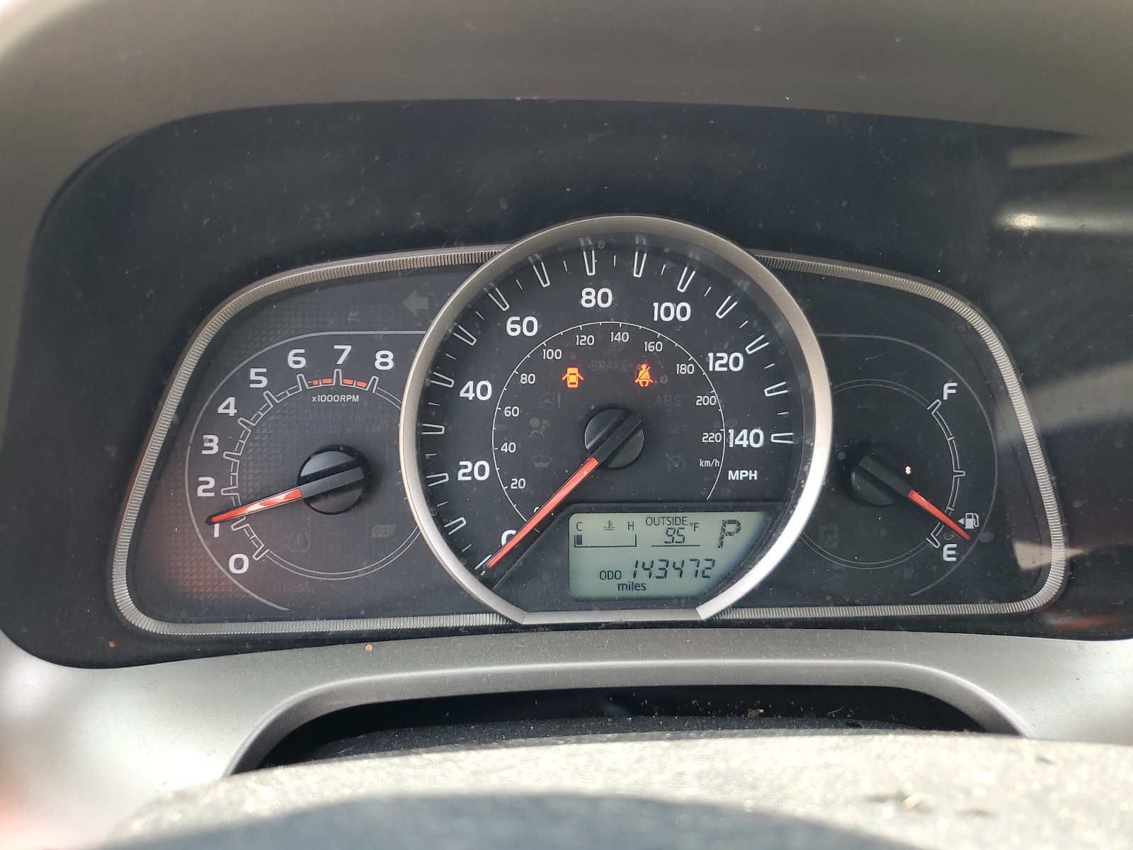 2T3BFREV3DW008045 2013 Toyota Rav4 Le