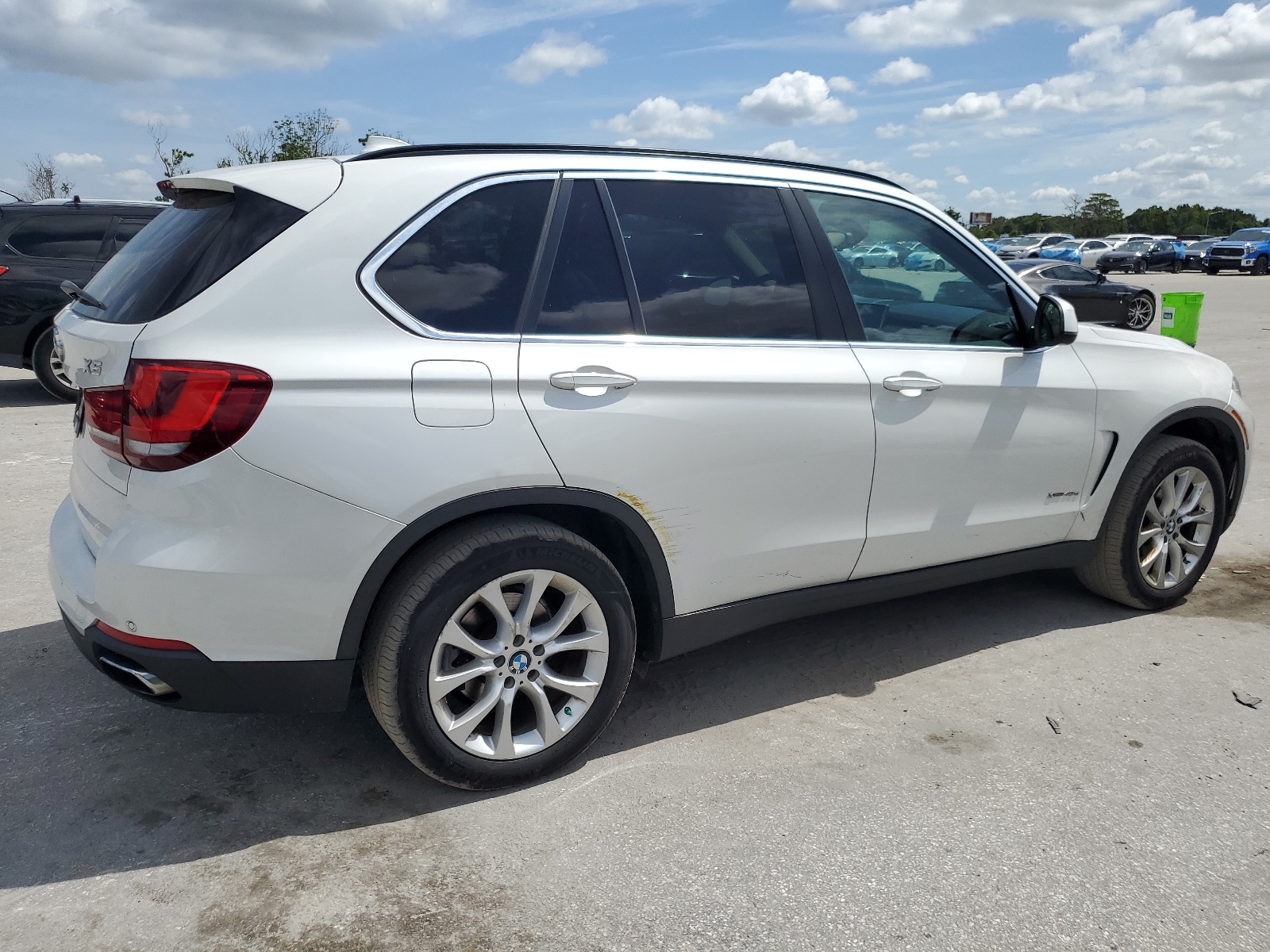 2016 BMW X5 Xdr40E vin: 5UXKT0C56G0F75495