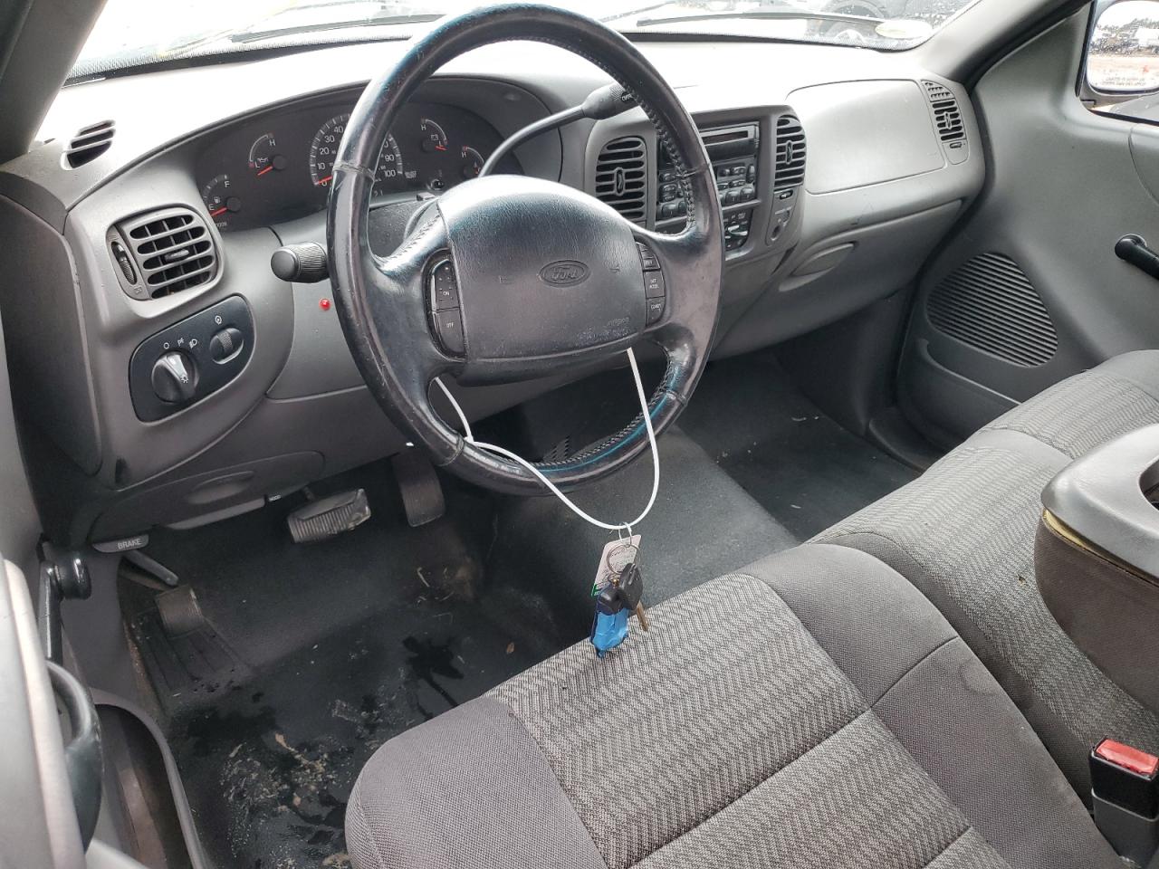 2002 Ford F150 VIN: 1FTRF172X2NA85034 Lot: 64505334