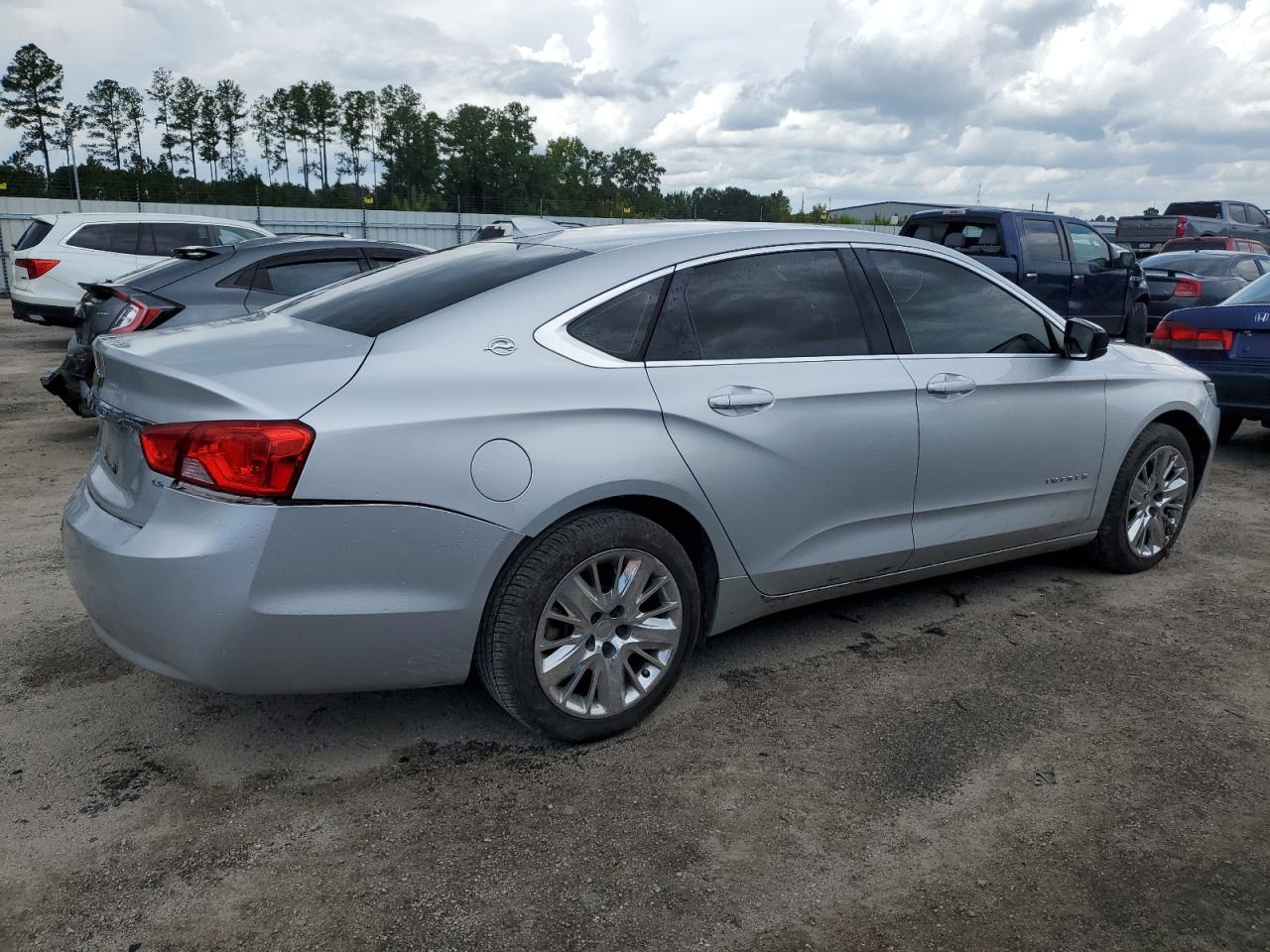 2015 Chevrolet Impala - Image 3