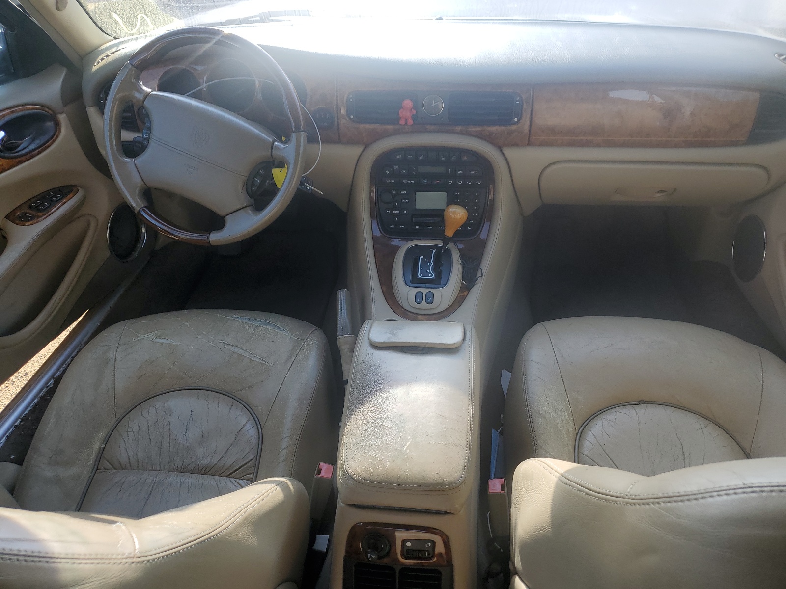 SAJDA24C93LF49895 2003 Jaguar Vandenplas