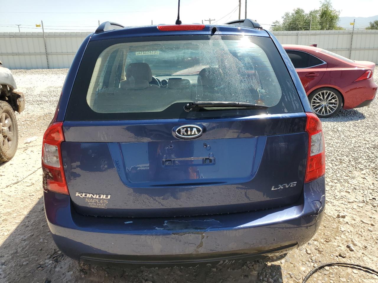 2008 Kia Rondo Lx VIN: KNAFG526687178791 Lot: 61451414