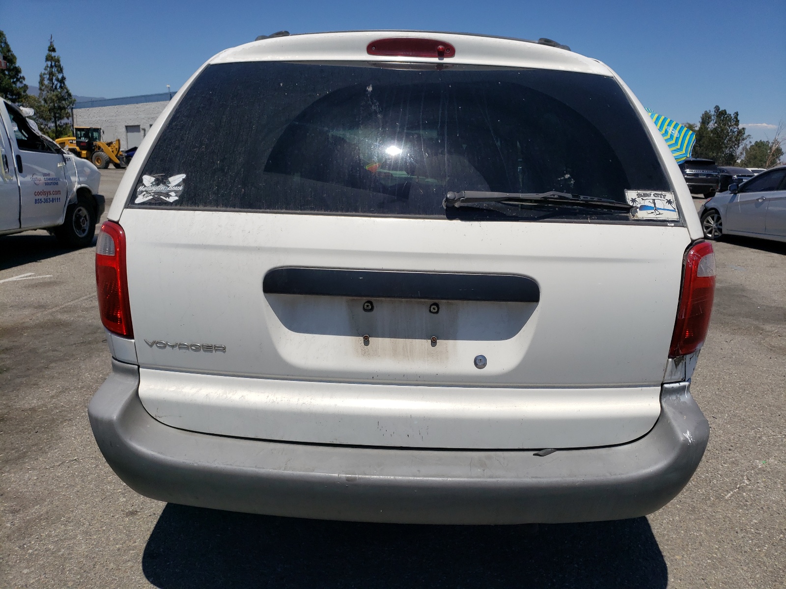 1C4GJ25321B122830 2001 Chrysler Voyager