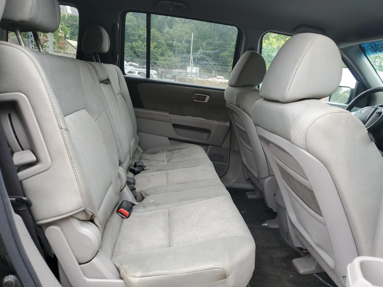 2011 Honda Pilot Lx VIN: 5FNYF4H27BB077855 Lot: 64785604