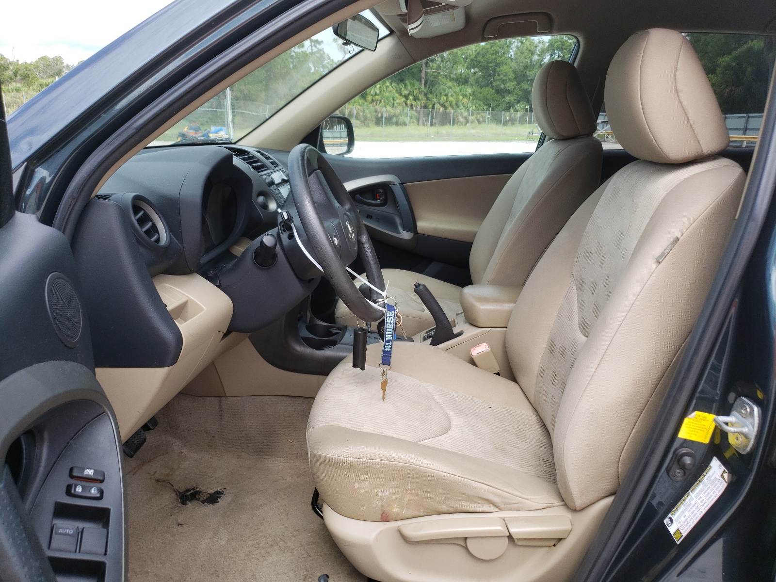 2T3ZF4DV7BW077496 2011 Toyota Rav4