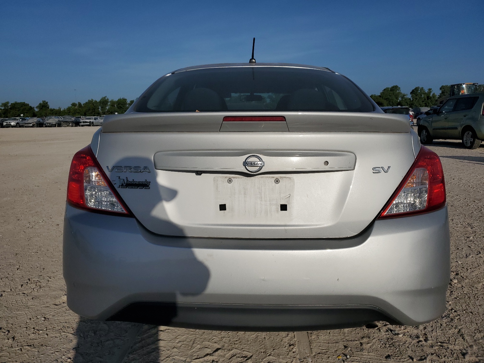 3N1CN7AP0KL870469 2019 Nissan Versa S