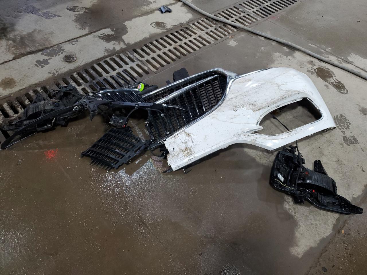 2019 Buick Enclave Essence VIN: 5GAEVAKW4KJ152957 Lot: 64300054