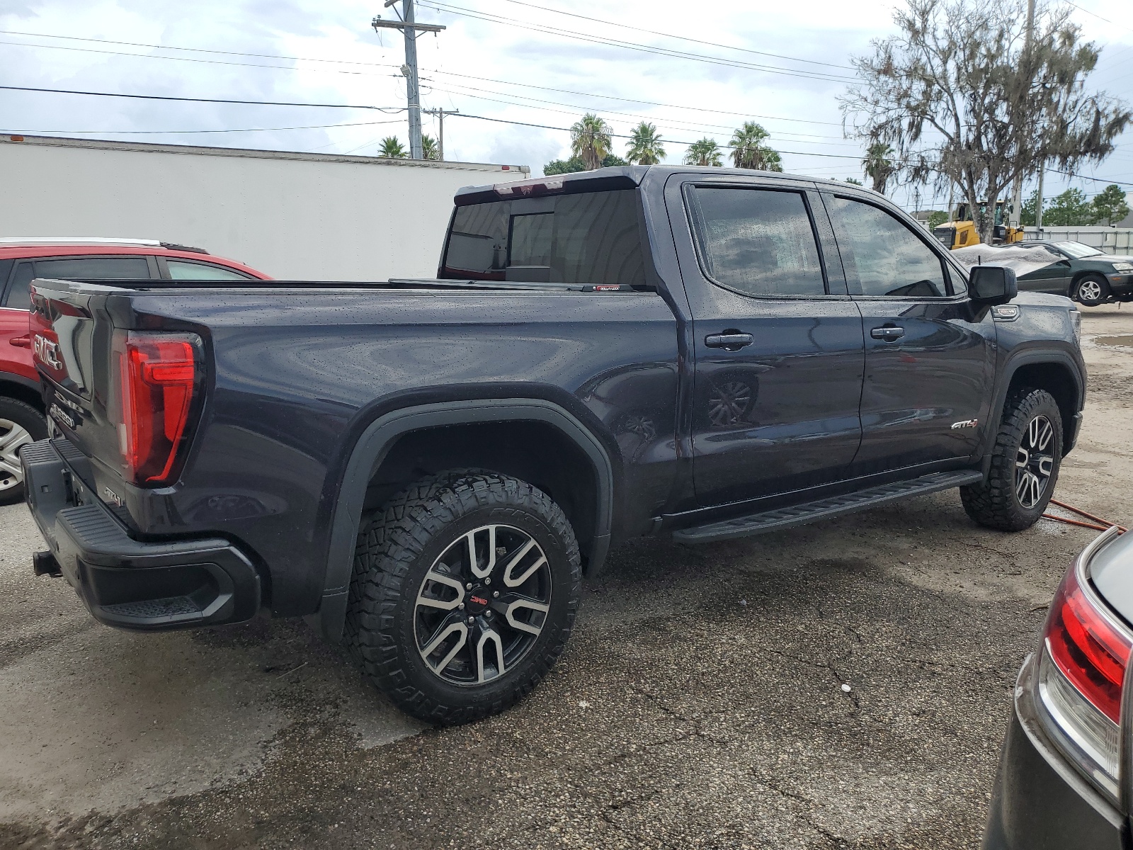 2022 GMC Sierra K1500 At4 vin: 3GTPUEEL3NG562979