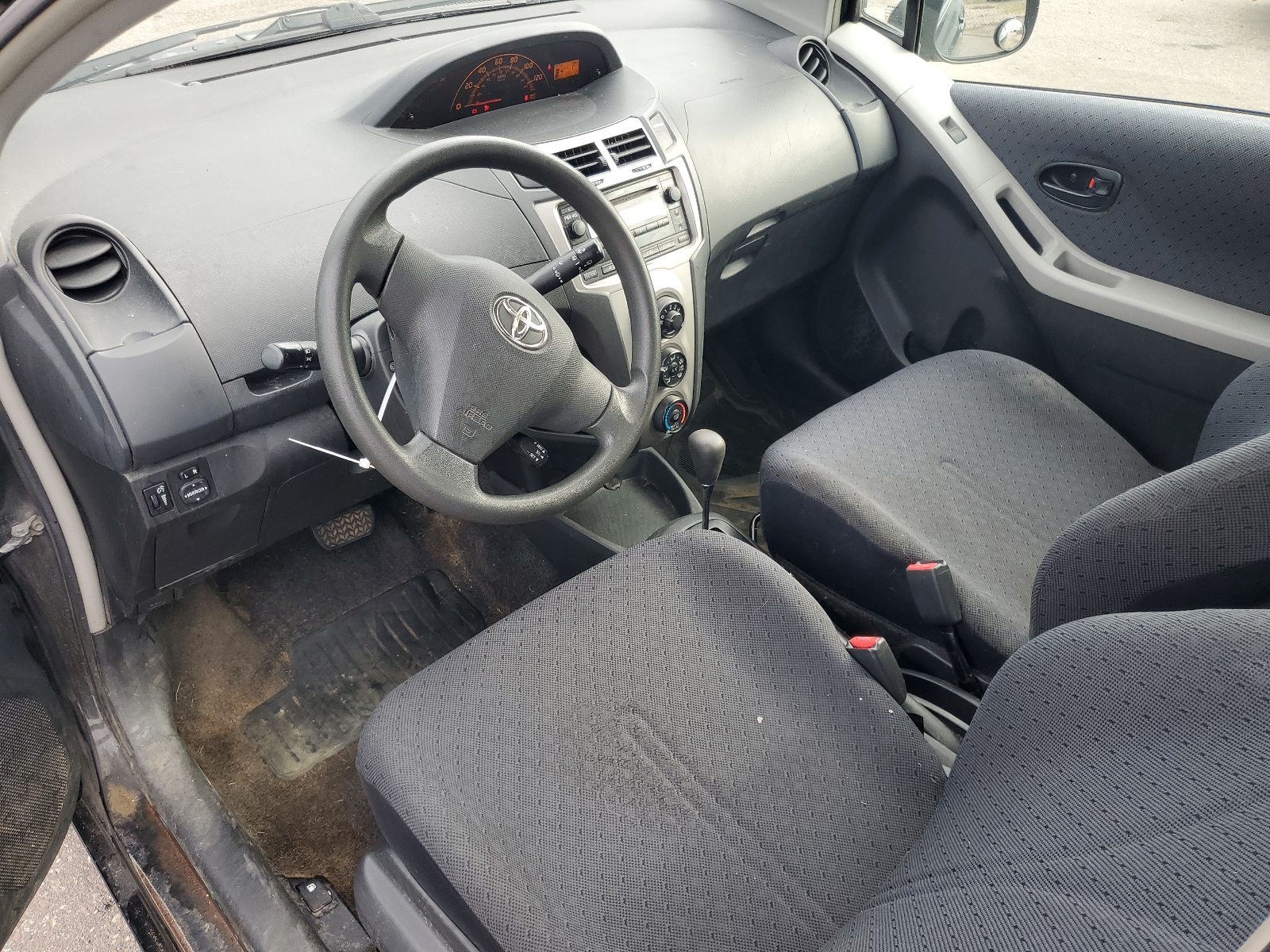 JTDJT903895255506 2009 Toyota Yaris