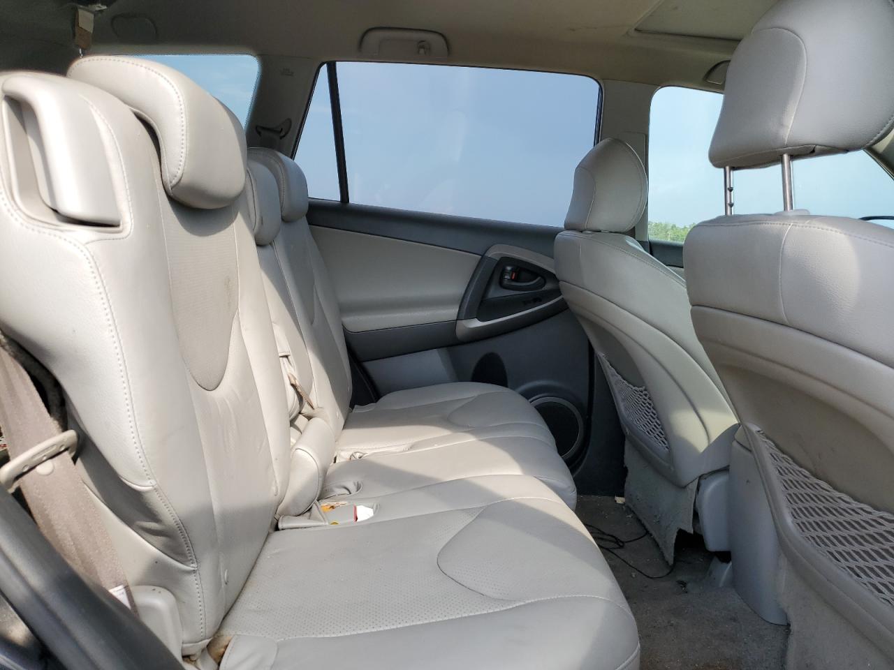 2007 Toyota Rav4 Limited VIN: JTMBK31V276019946 Lot: 63552664