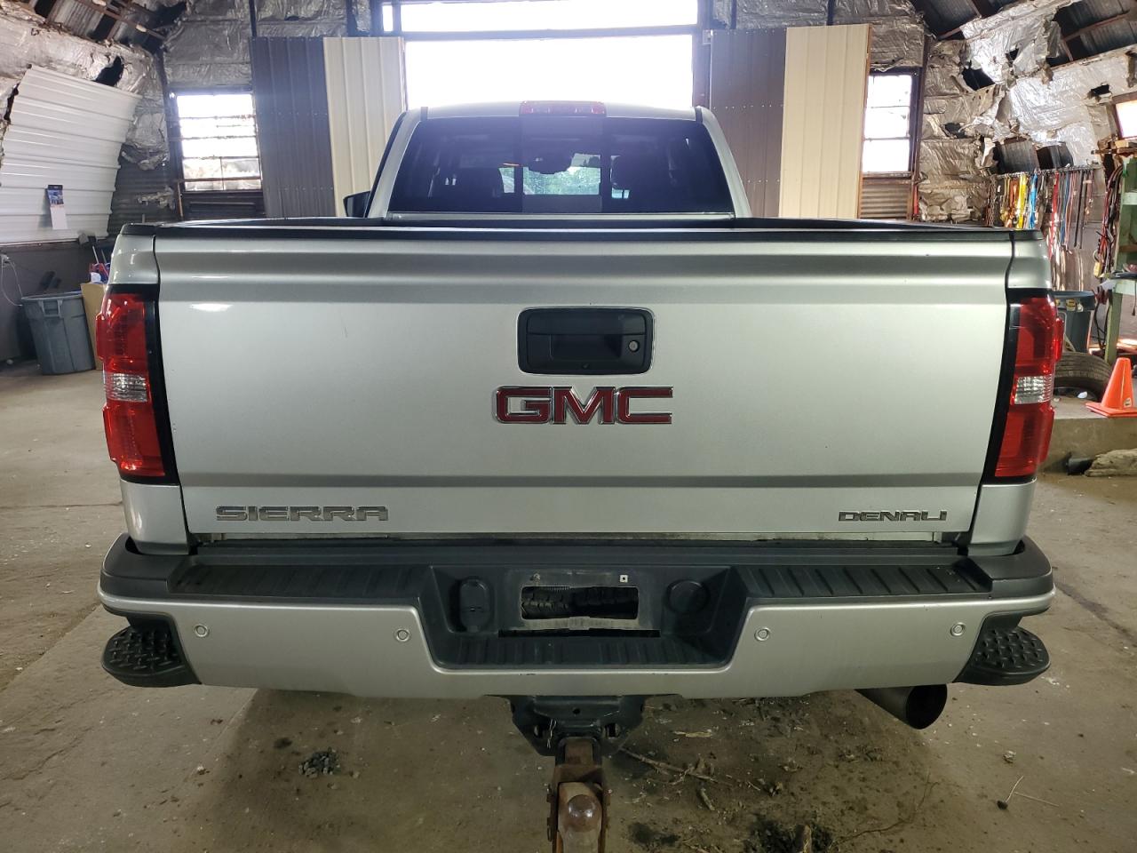 2018 GMC Sierra K3500 Denali VIN: 1GT42YEY2JF103105 Lot: 61787794
