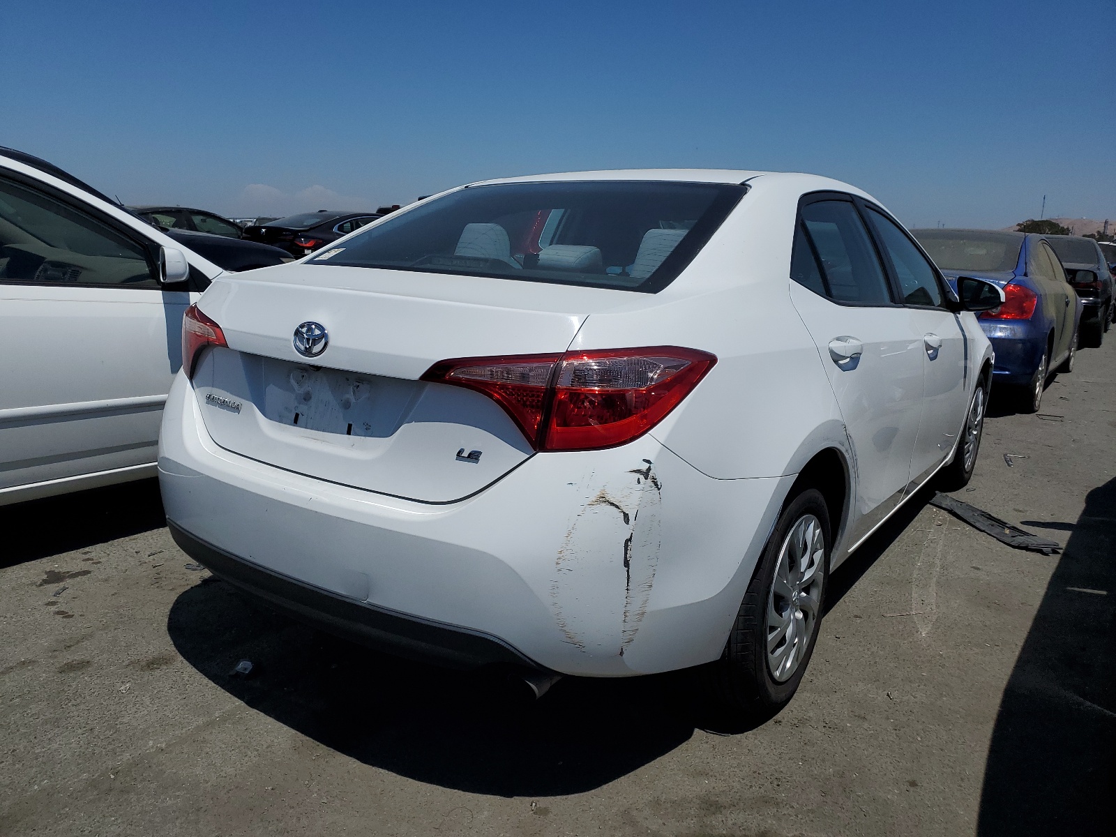 2018 Toyota Corolla L vin: 2T1BURHEXJC016750