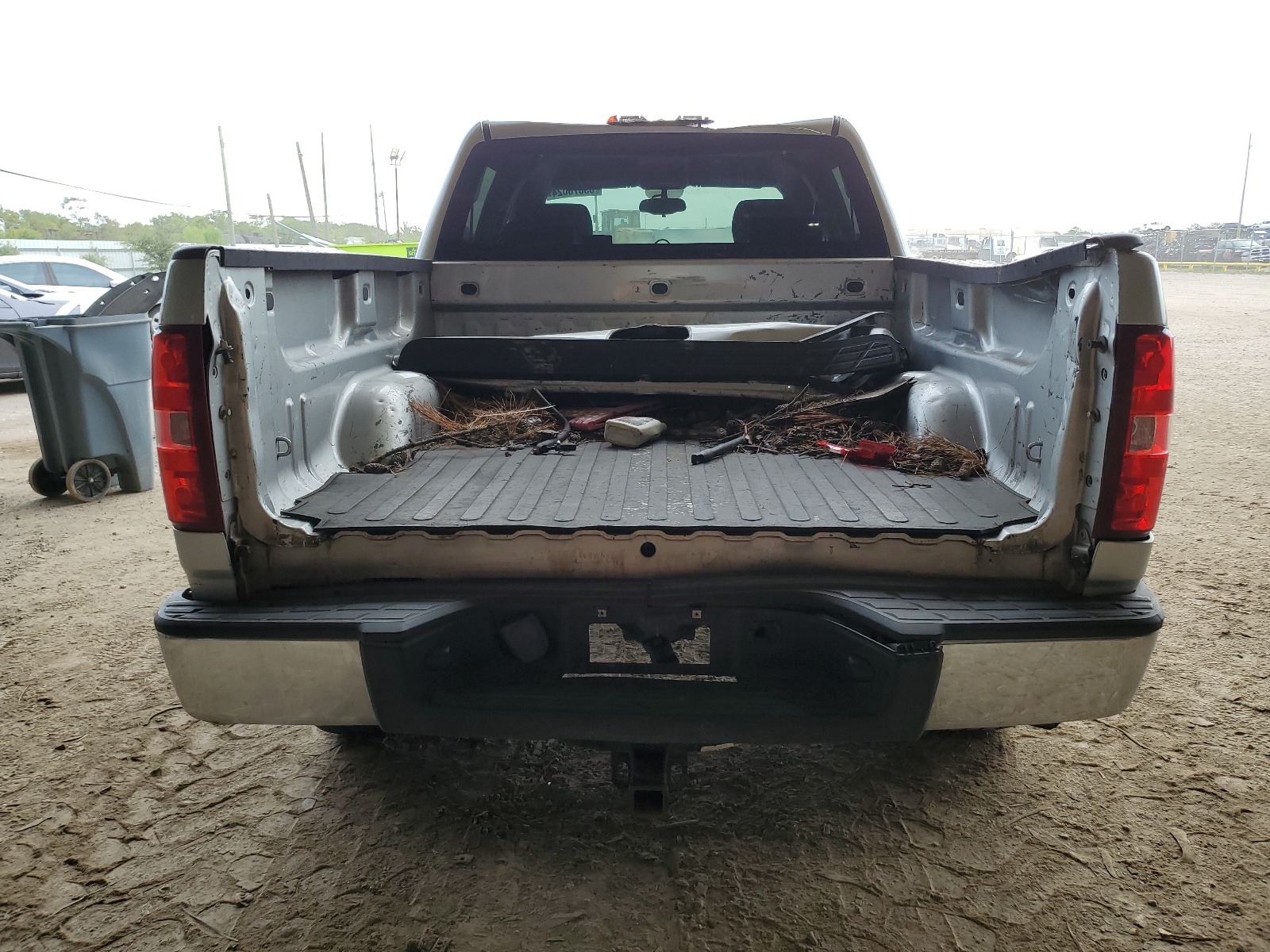 3GCPCSE01BG305967 2011 Chevrolet Silverado C1500 Lt