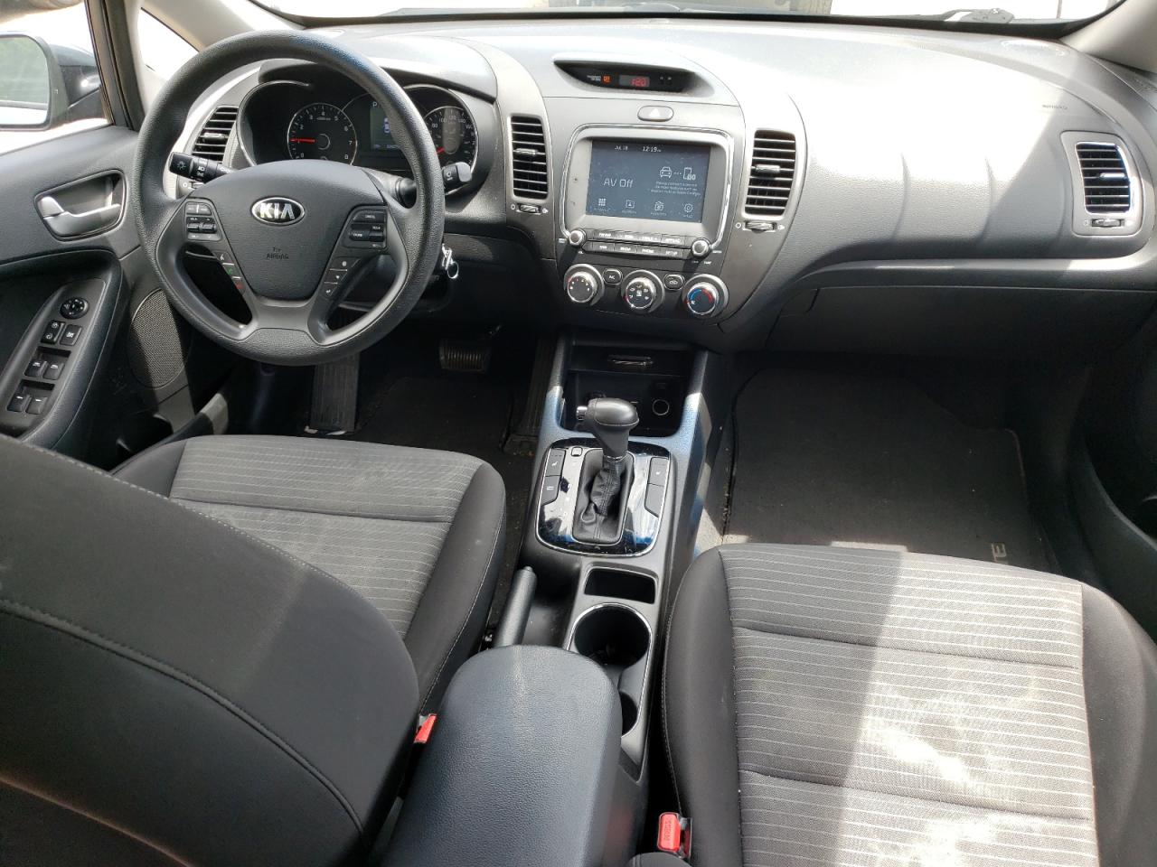 2018 Kia Forte Lx VIN: 3KPFL4A72JE204490 Lot: 62617584