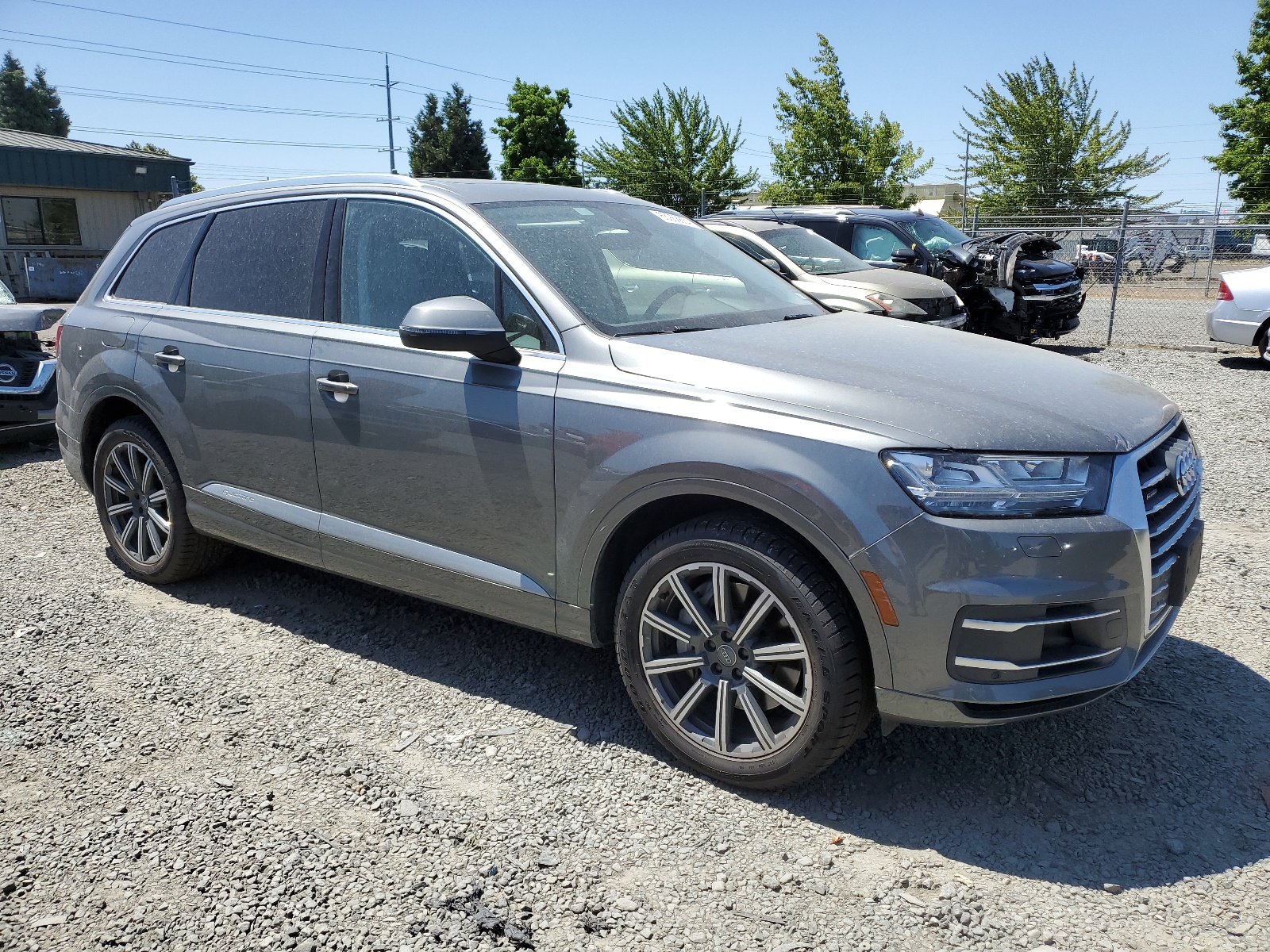 WA1VAAF7XHD023331 2017 Audi Q7 Prestige