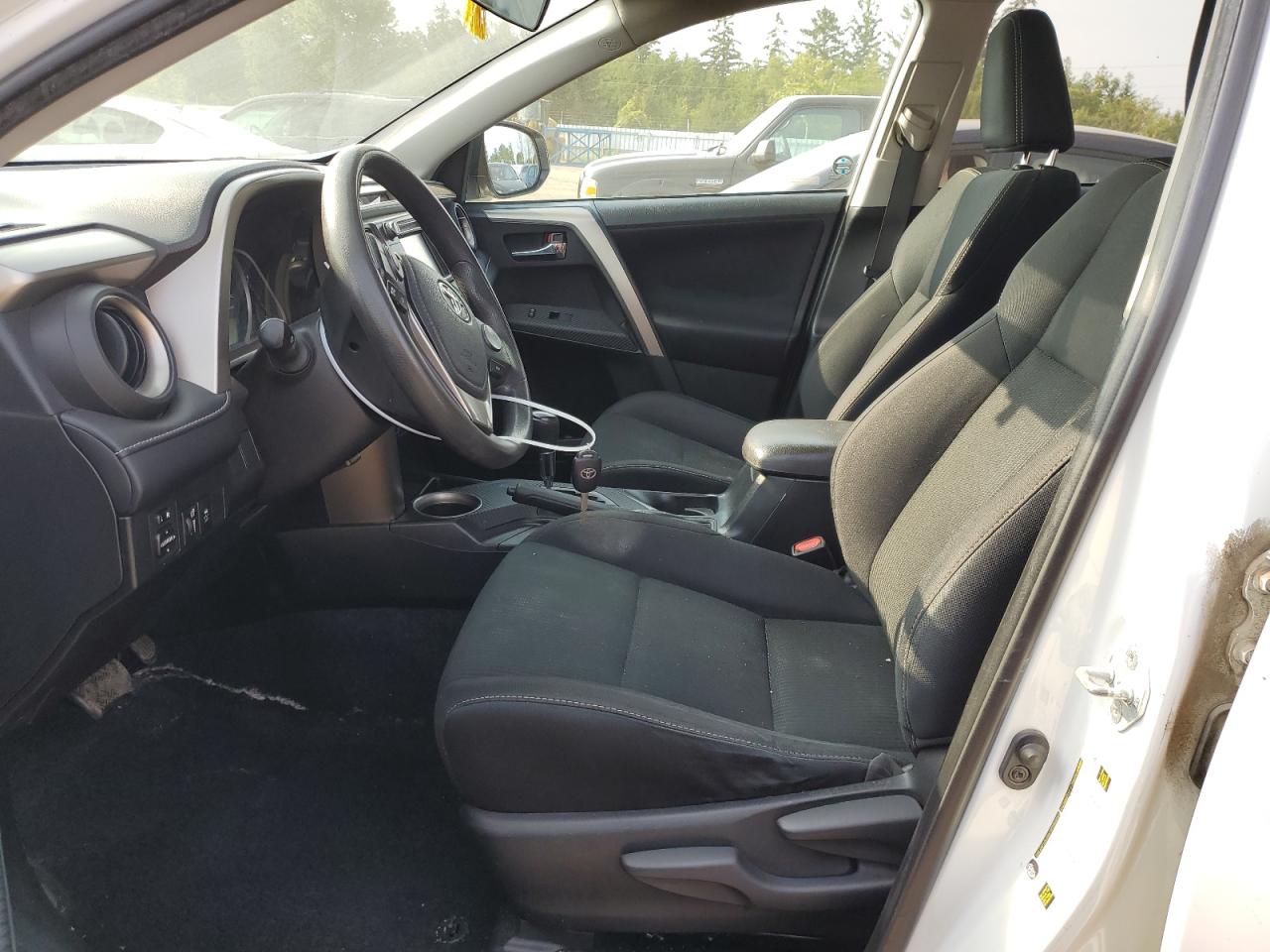 2015 Toyota Rav4 Xle VIN: 2T3WFREV0FW215142 Lot: 62813224