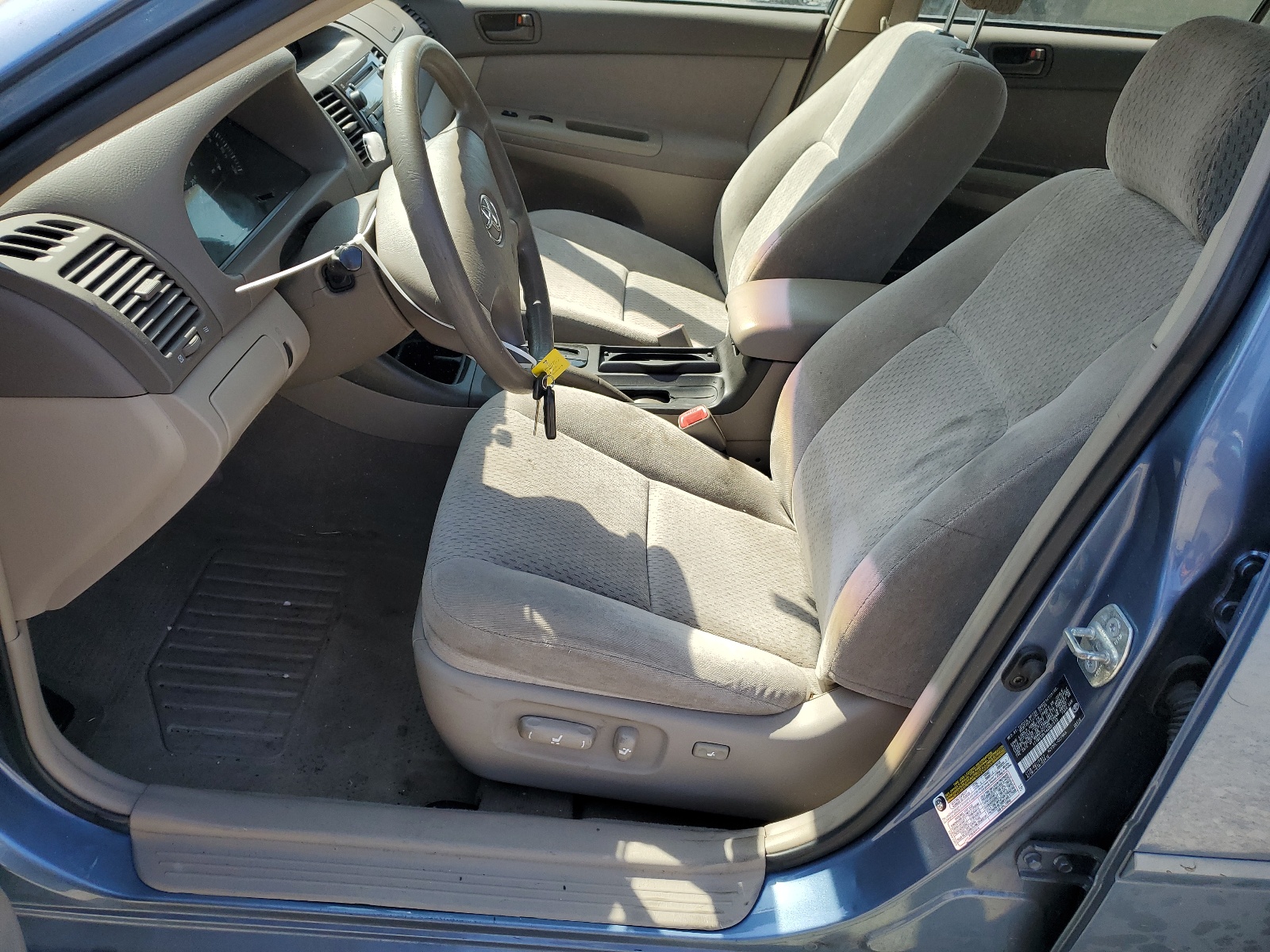 4T1BE32K14U897513 2004 Toyota Camry Le