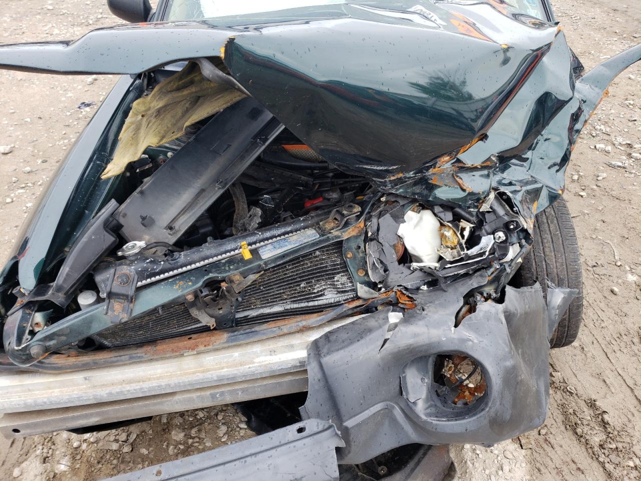 2004 Subaru Forester 2.5X VIN: JF1SG63614H749085 Lot: 64972294