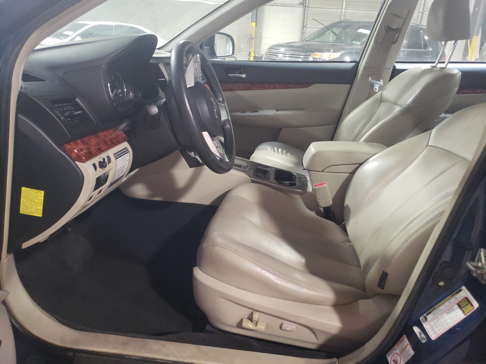 4S3BMCL62B3215895 2011 Subaru Legacy 2.5I Limited