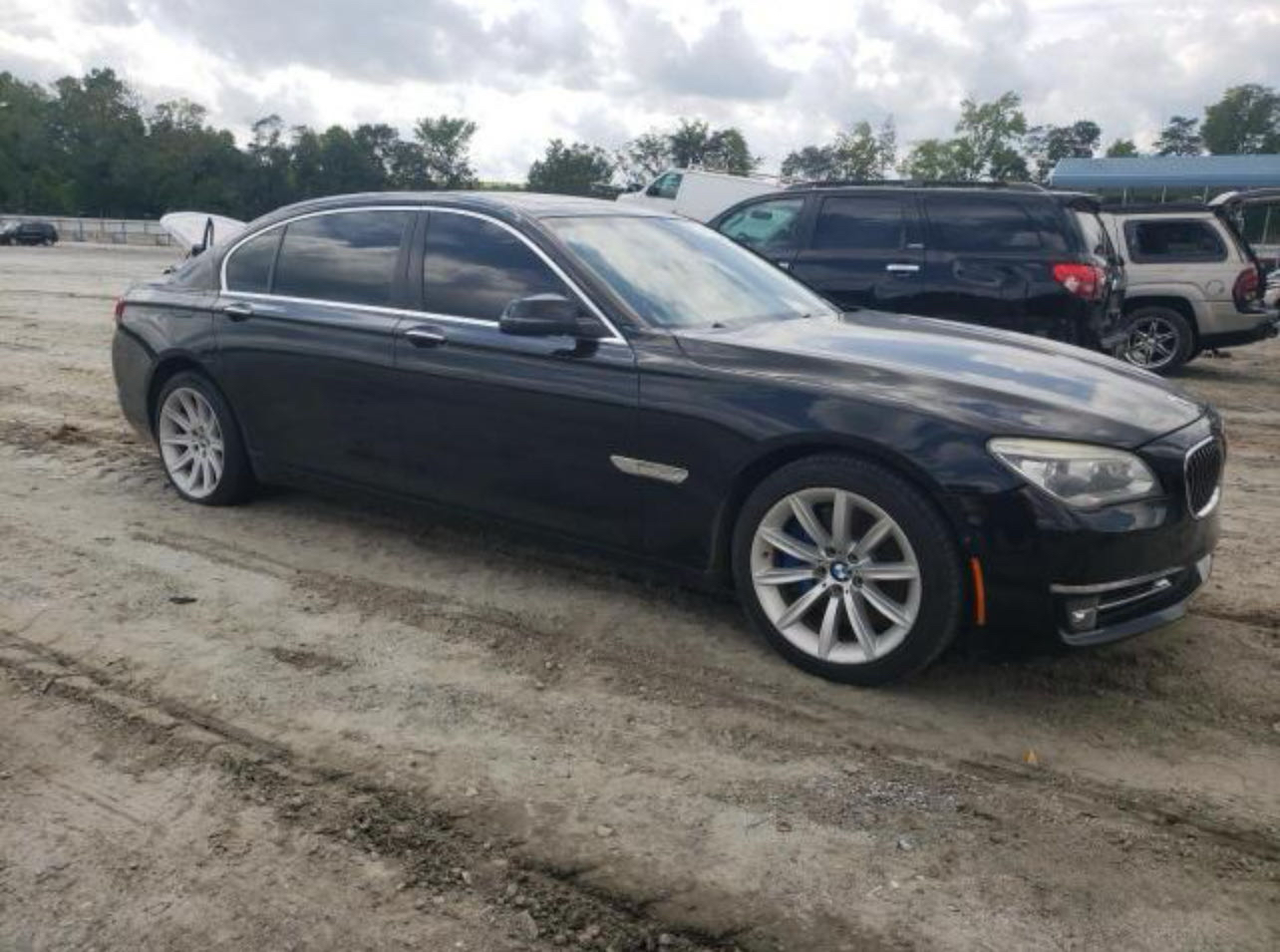 2013 BMW 750 Li vin: WBAYE8C59DD132549