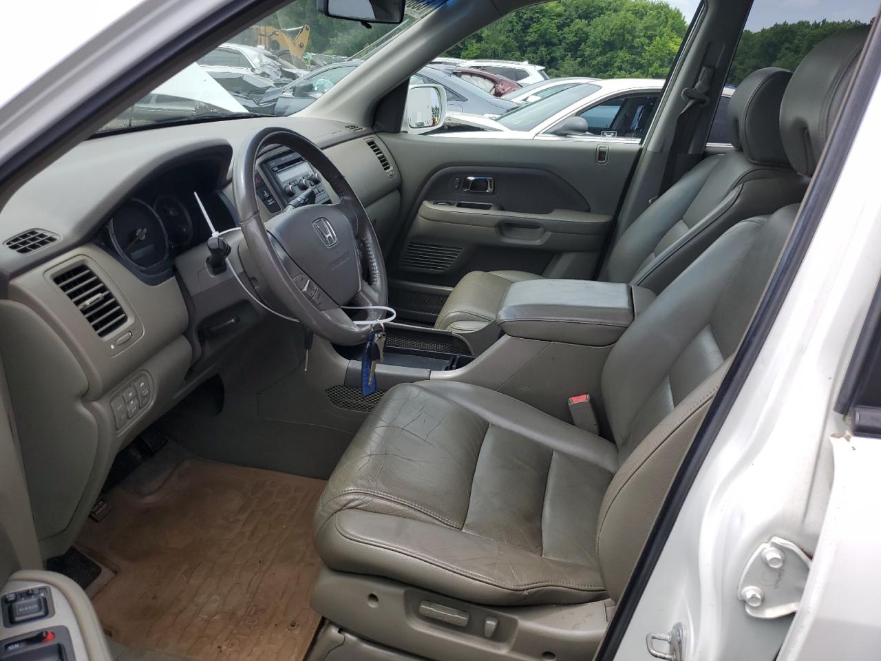 2006 Honda Pilot Ex VIN: 5FNYF18546B010466 Lot: 63862934